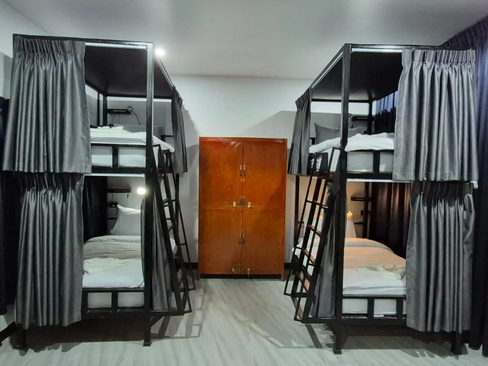 Bed in Cocoon APK Resort & Spa