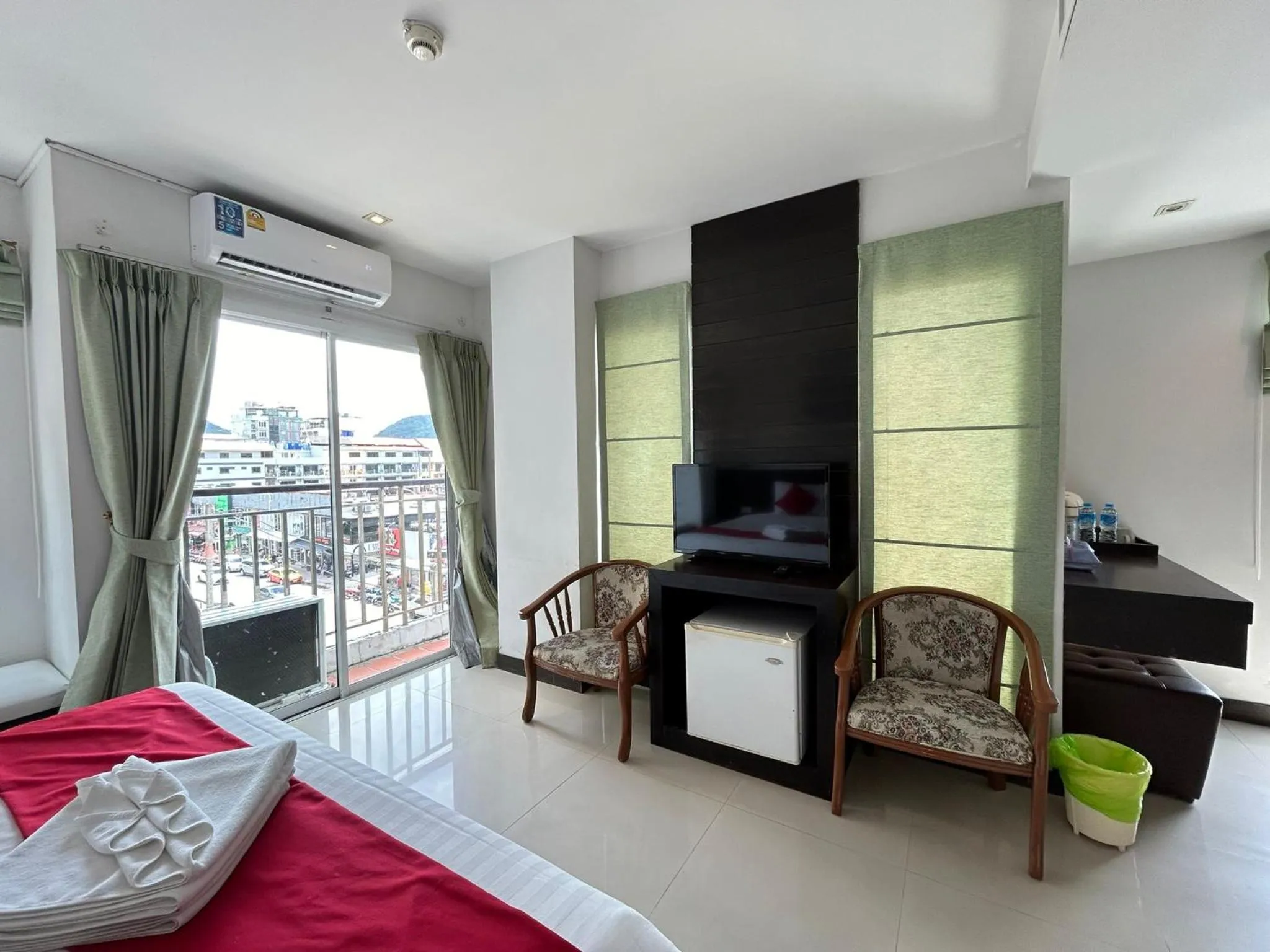 TV and multimedia, Bed in Cocoon APK Resort & Spa