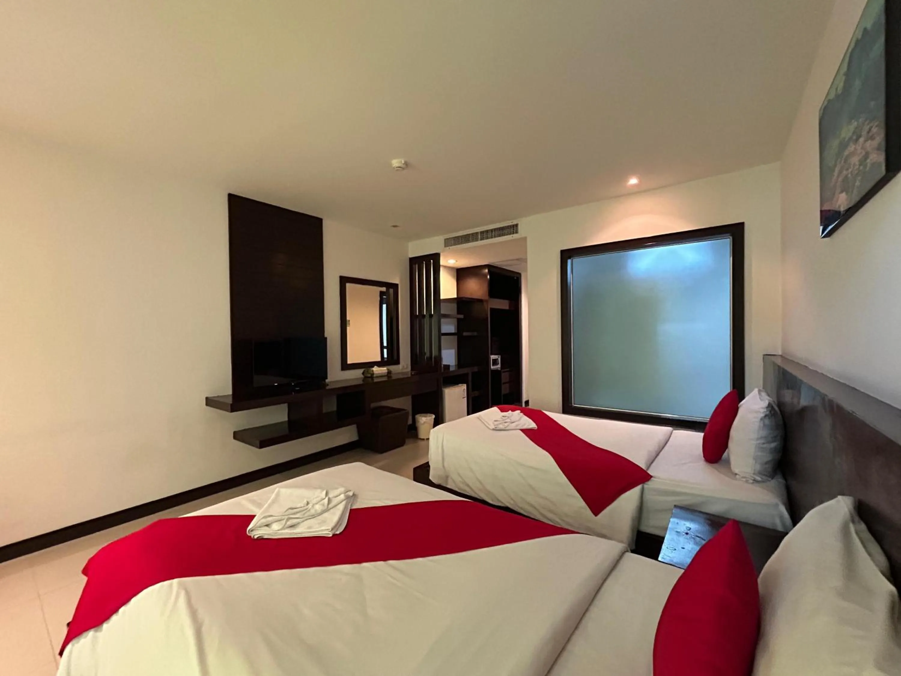 Bedroom, Bed in Cocoon APK Resort & Spa