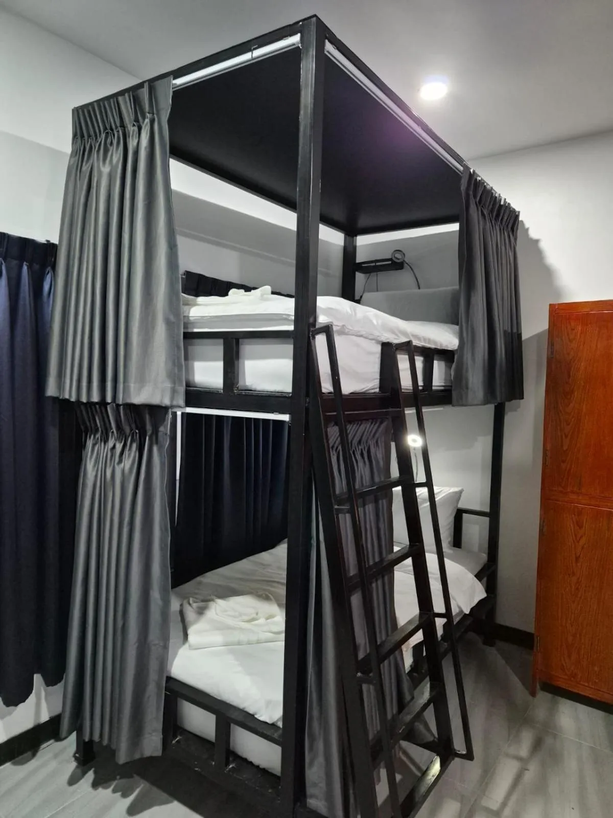 Bed in Cocoon APK Resort & Spa