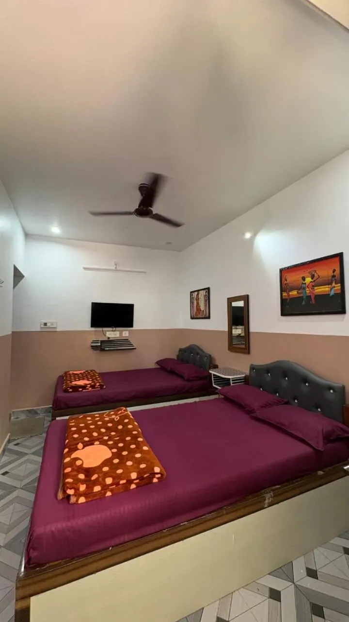 Bed in Saikani Beach Resort & Restaurant