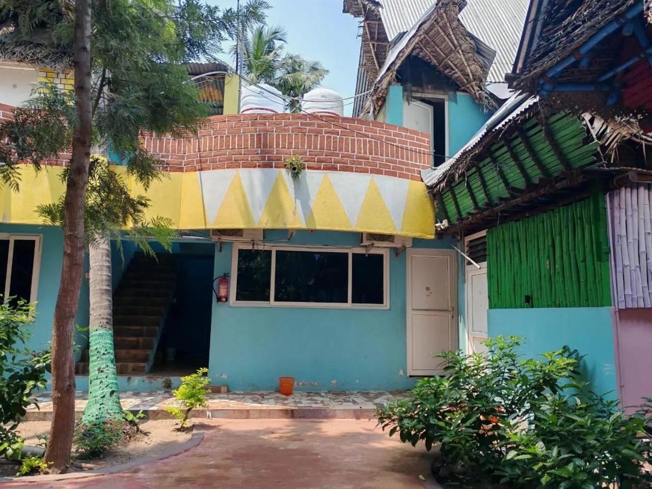 Saikani Beach Resort & Restaurant