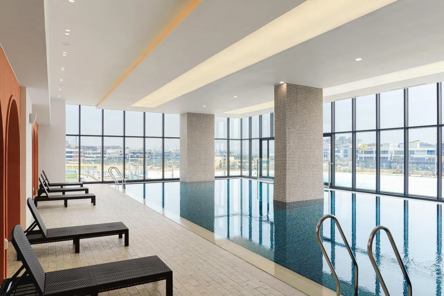 Swimming pool in Le collective Siheung Wavepark