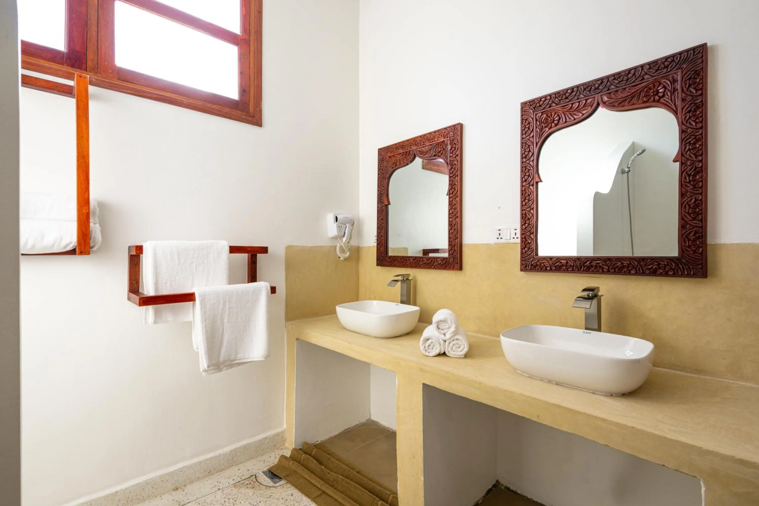 TASNEEM islamic luxury suites