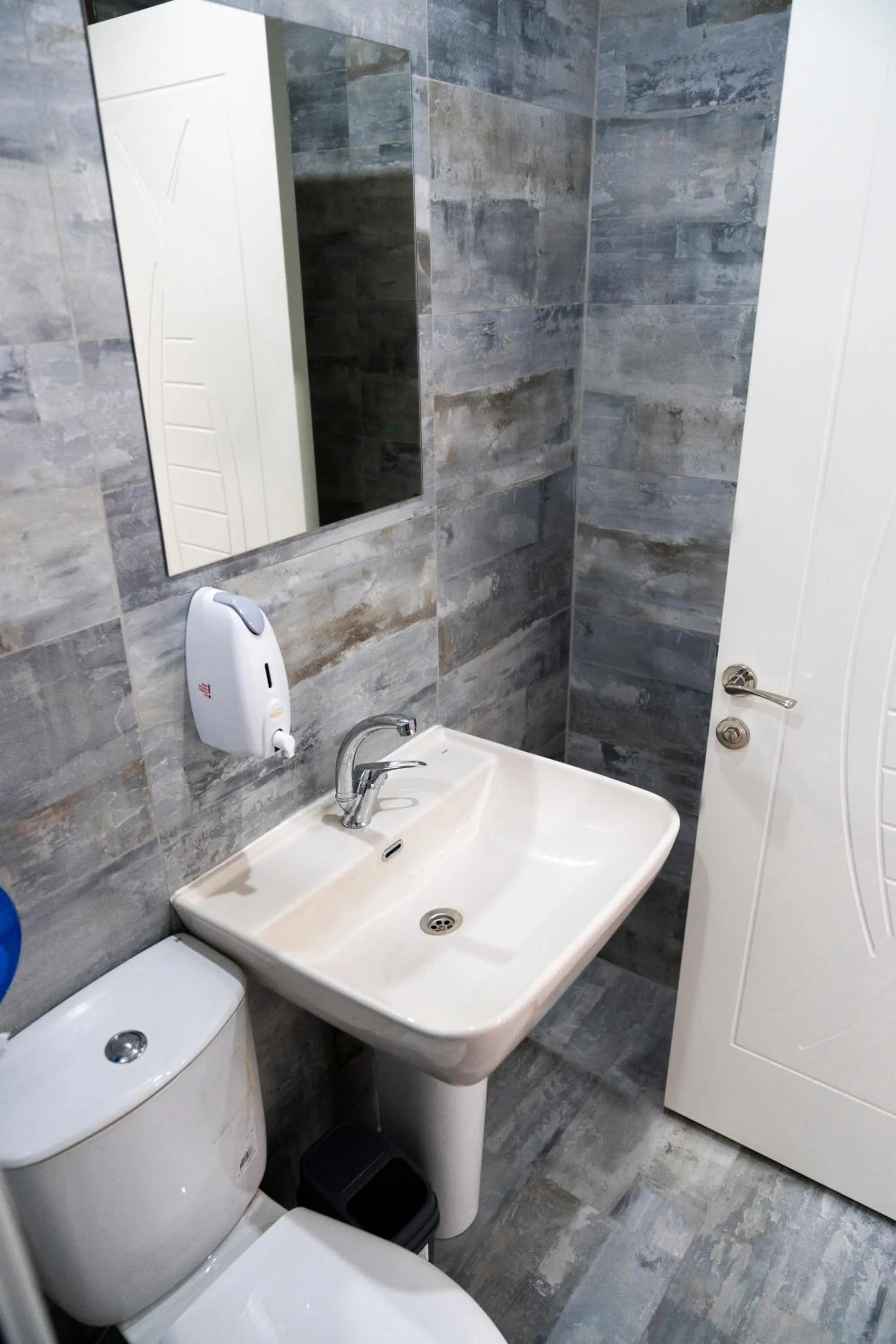 Toilet in AYYA SUİT HOTEL