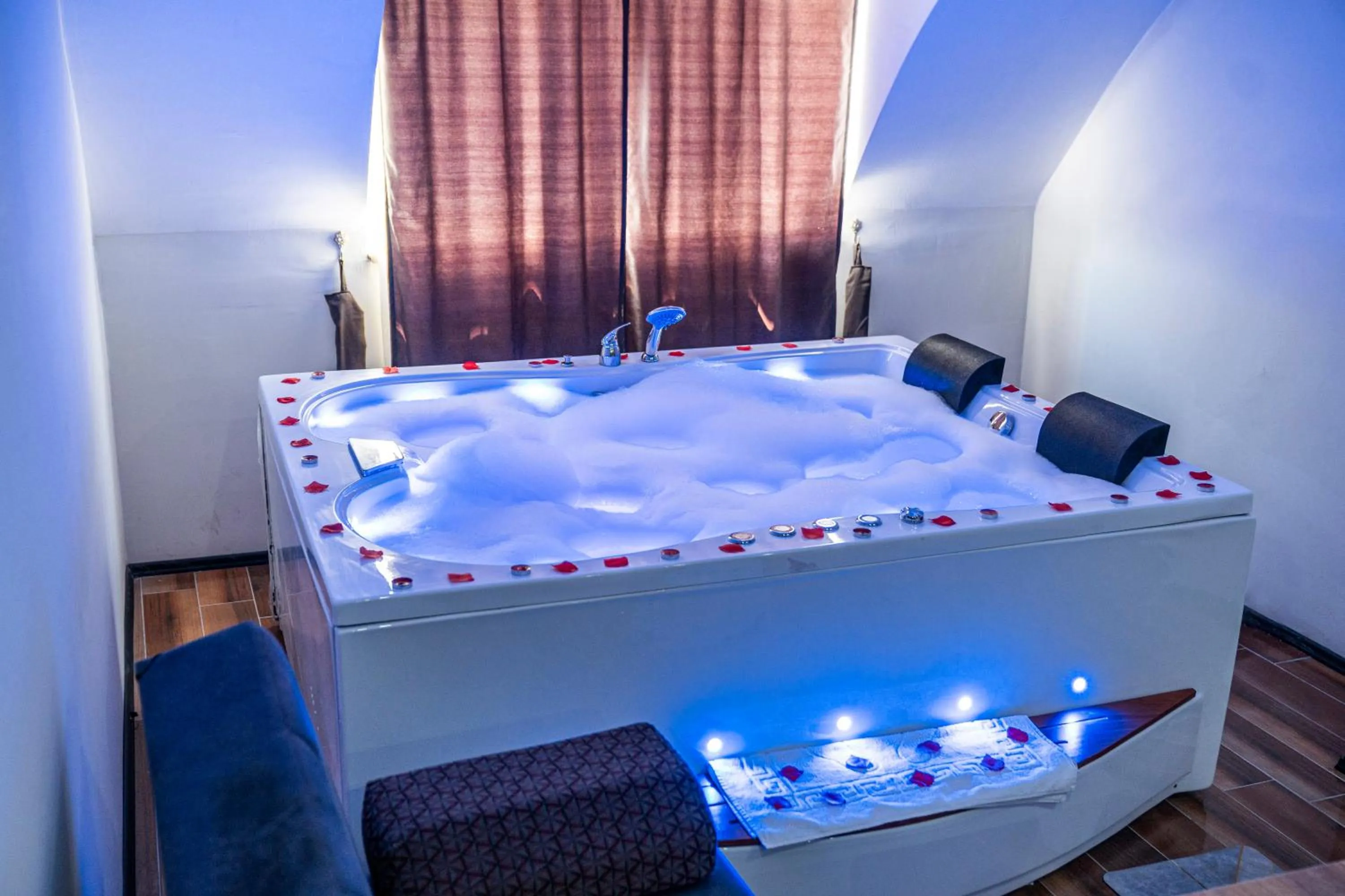 Bath in AYYA SUİT HOTEL