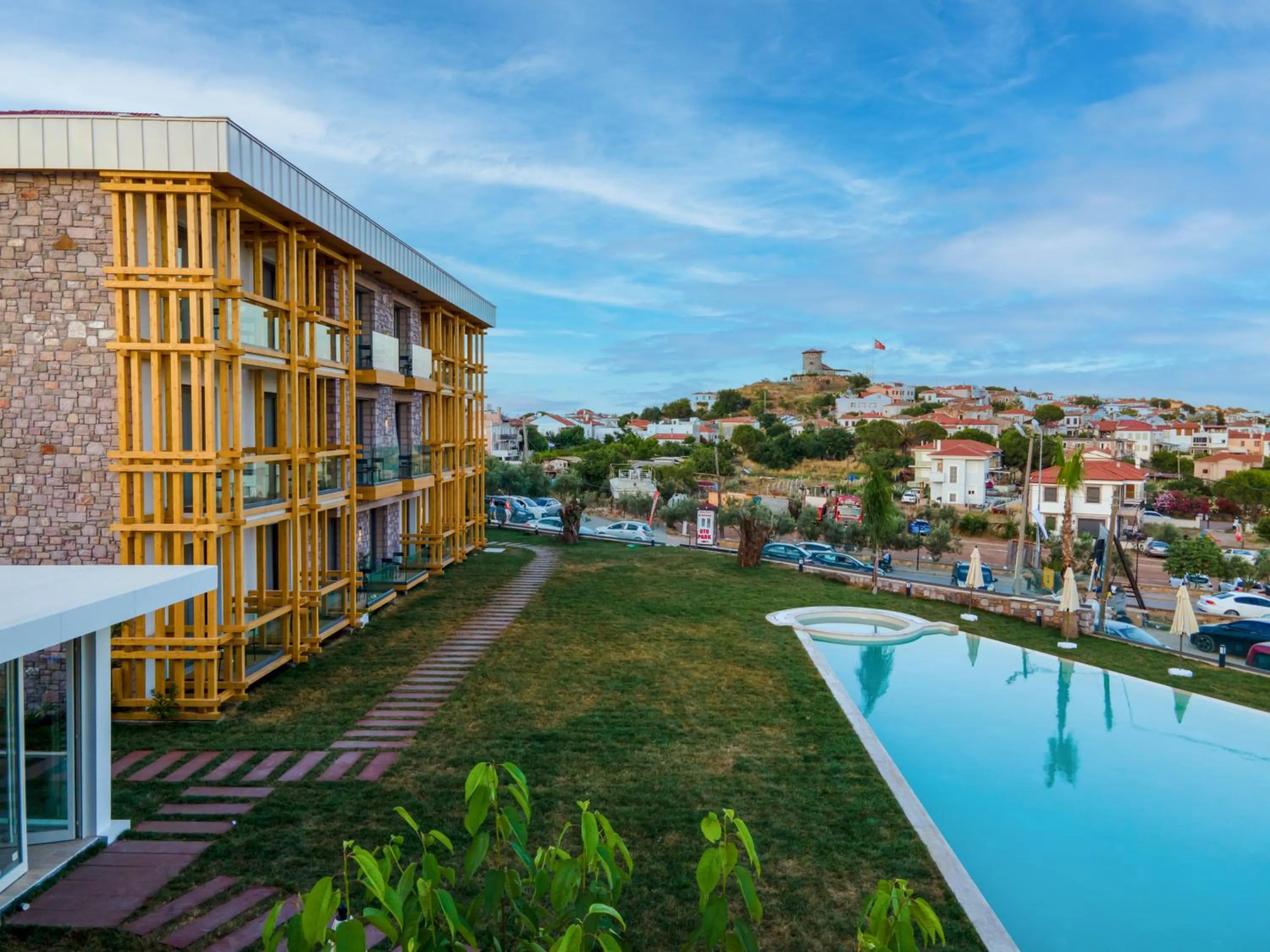 Property building in Joon Cunda