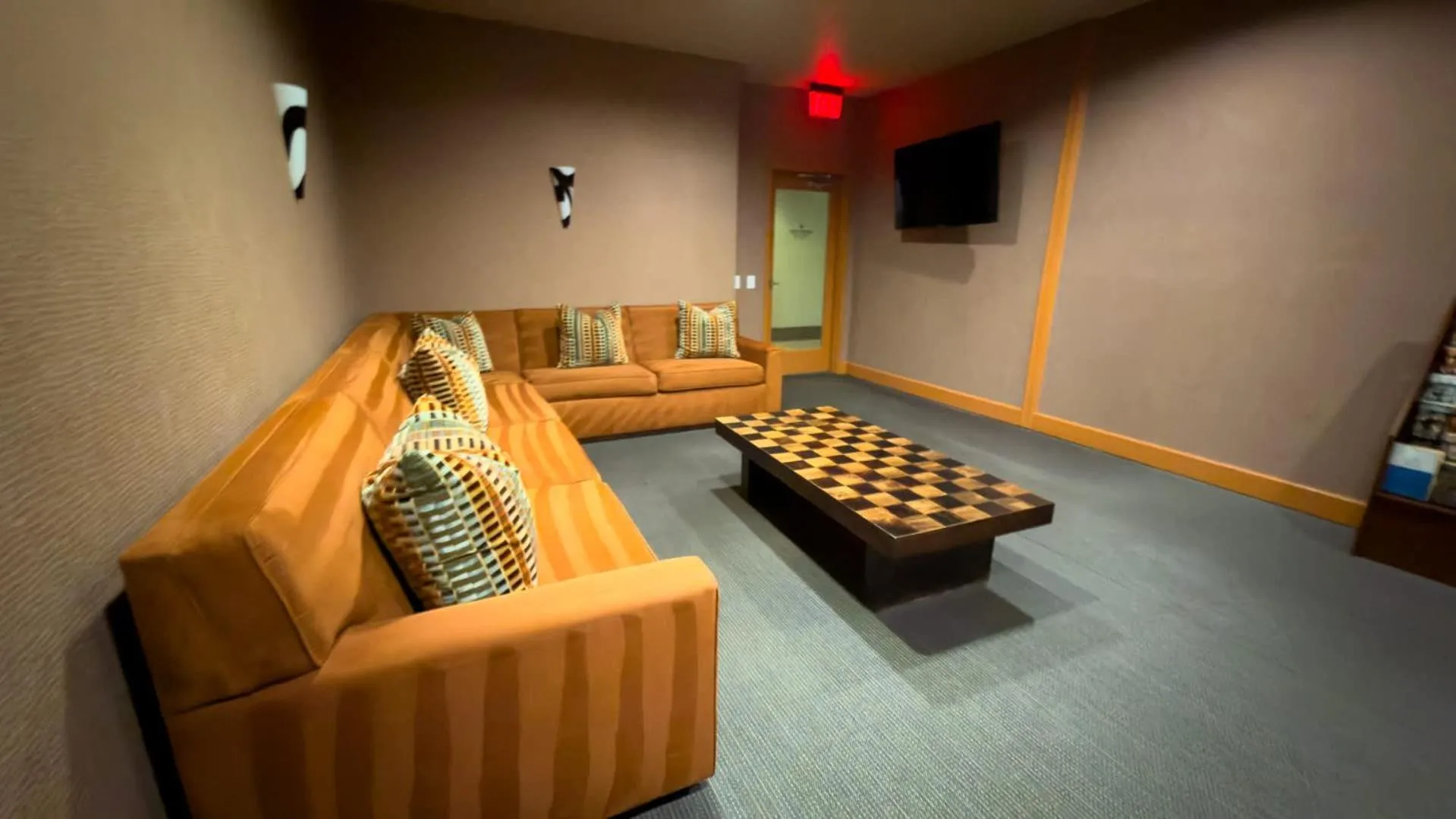 Living room in Sapphire 1706