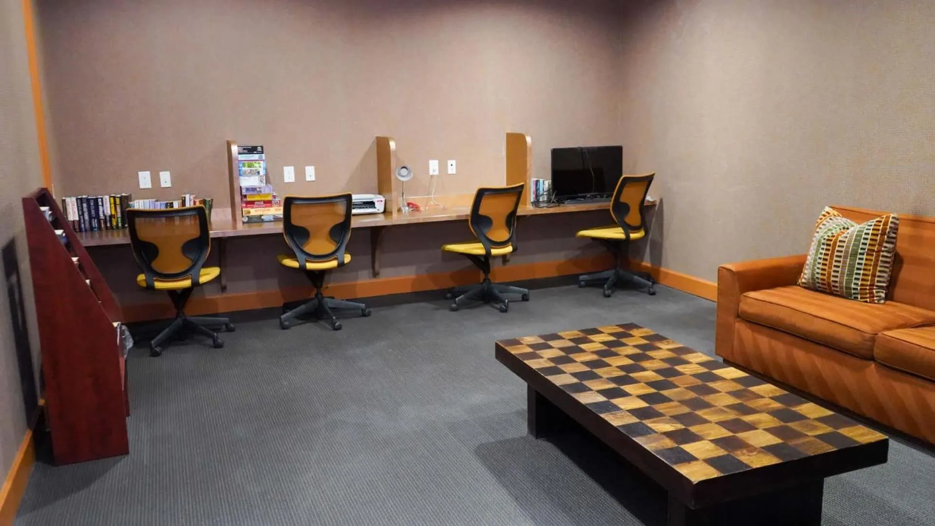 Living room in Sapphire 1706