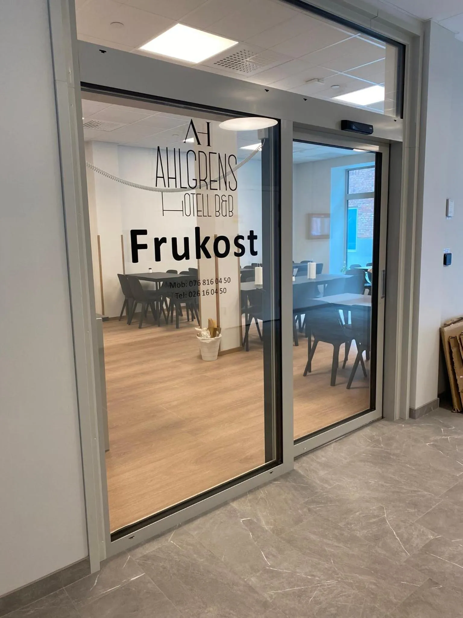 Breakfast in Ahlgrens Hotell Bed & Breakfast