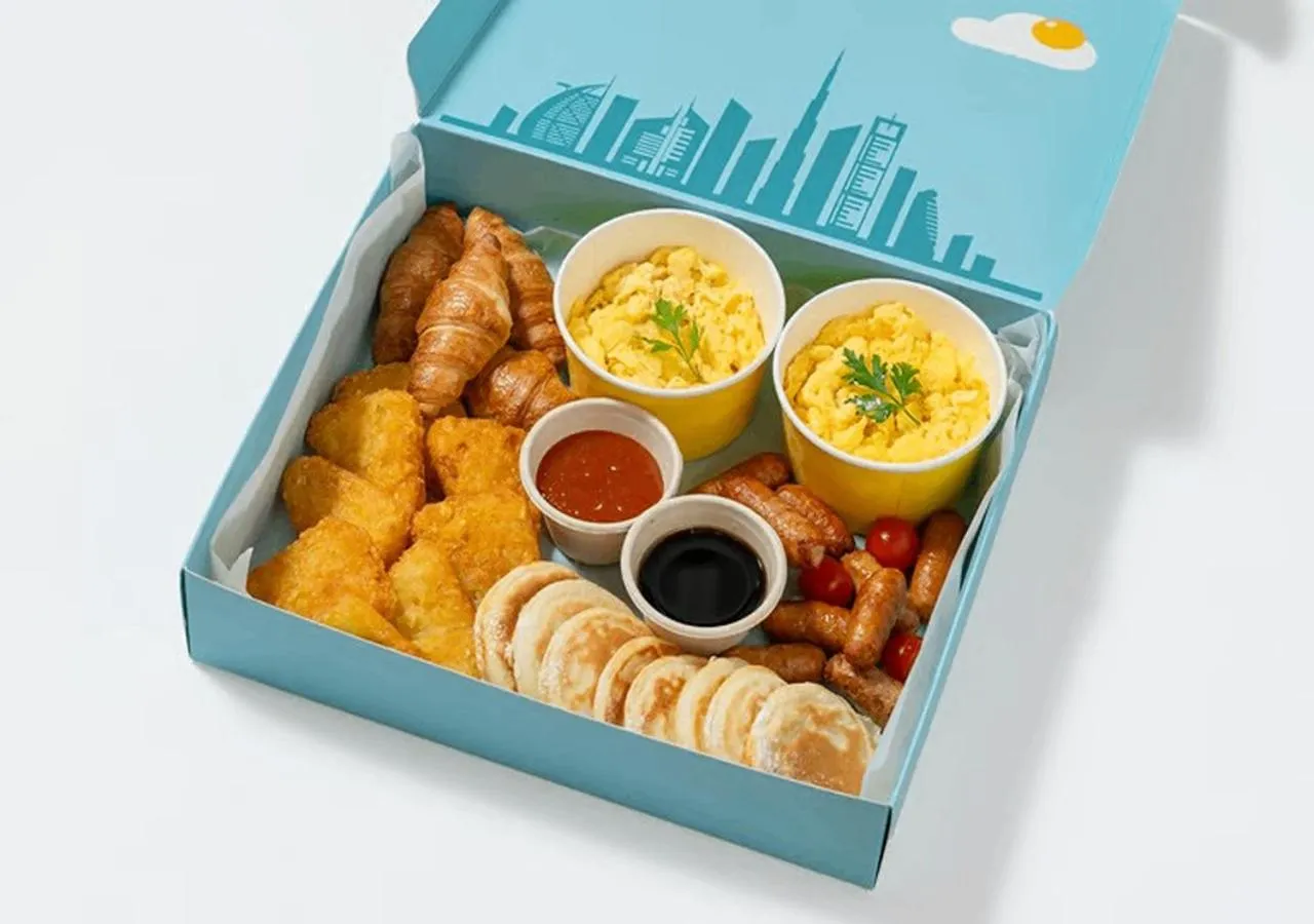 Food and drinks in Cosmos Living Dubai Arch Tower Pool, Gym & Balcony