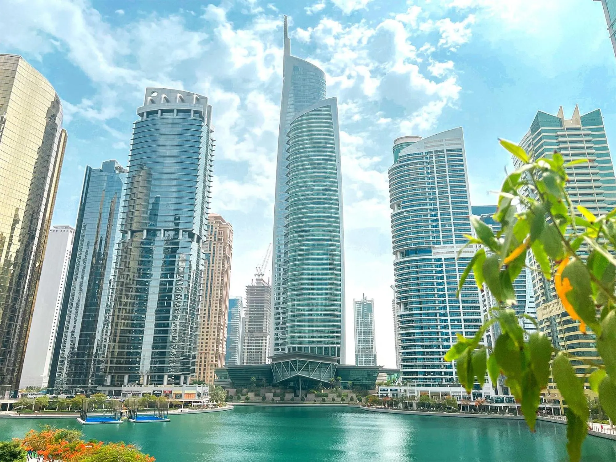Nearby landmark in Cosmos Living Dubai Arch Tower Pool, Gym & Balcony