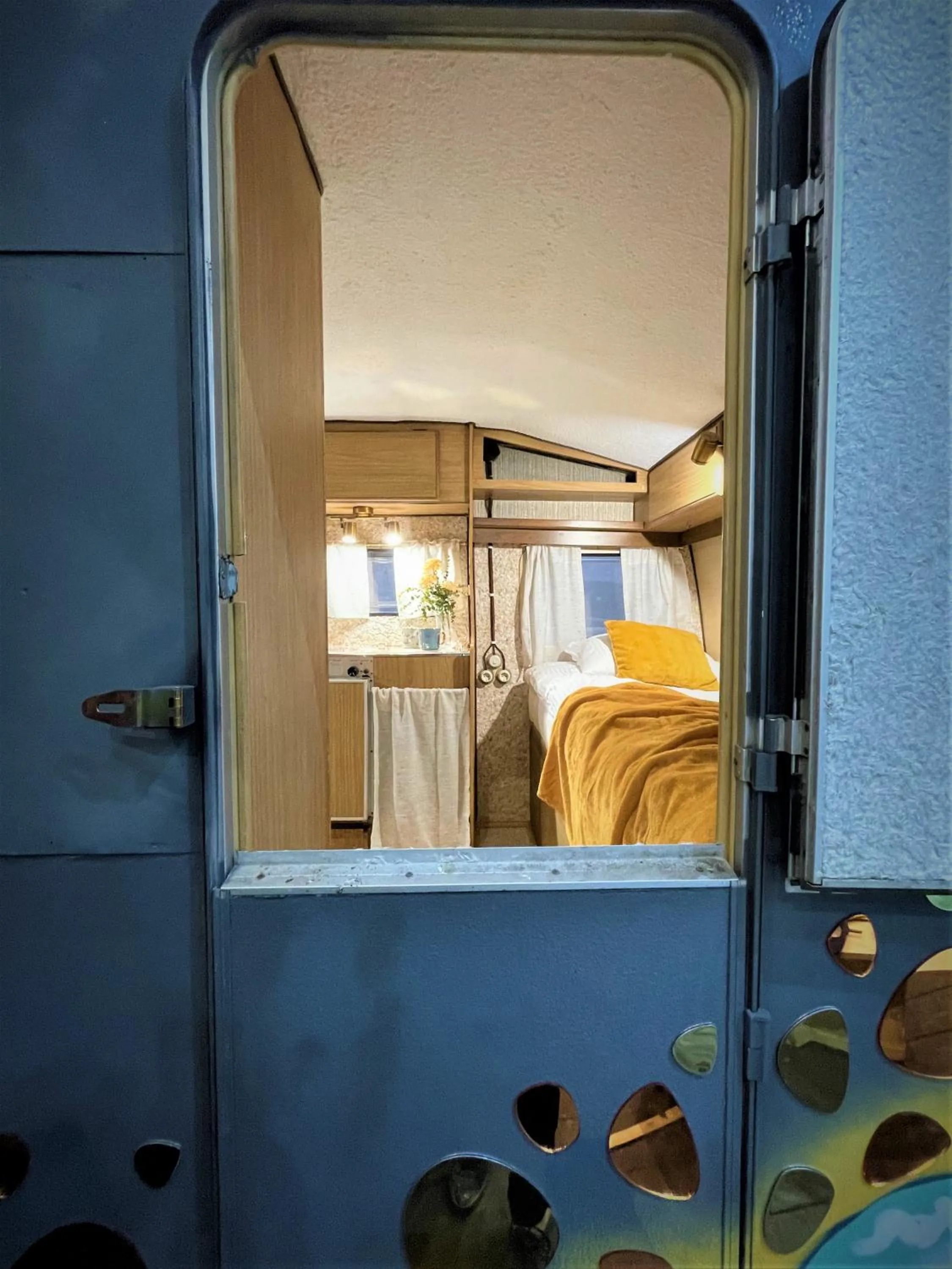 Urban Van Glamping Riga