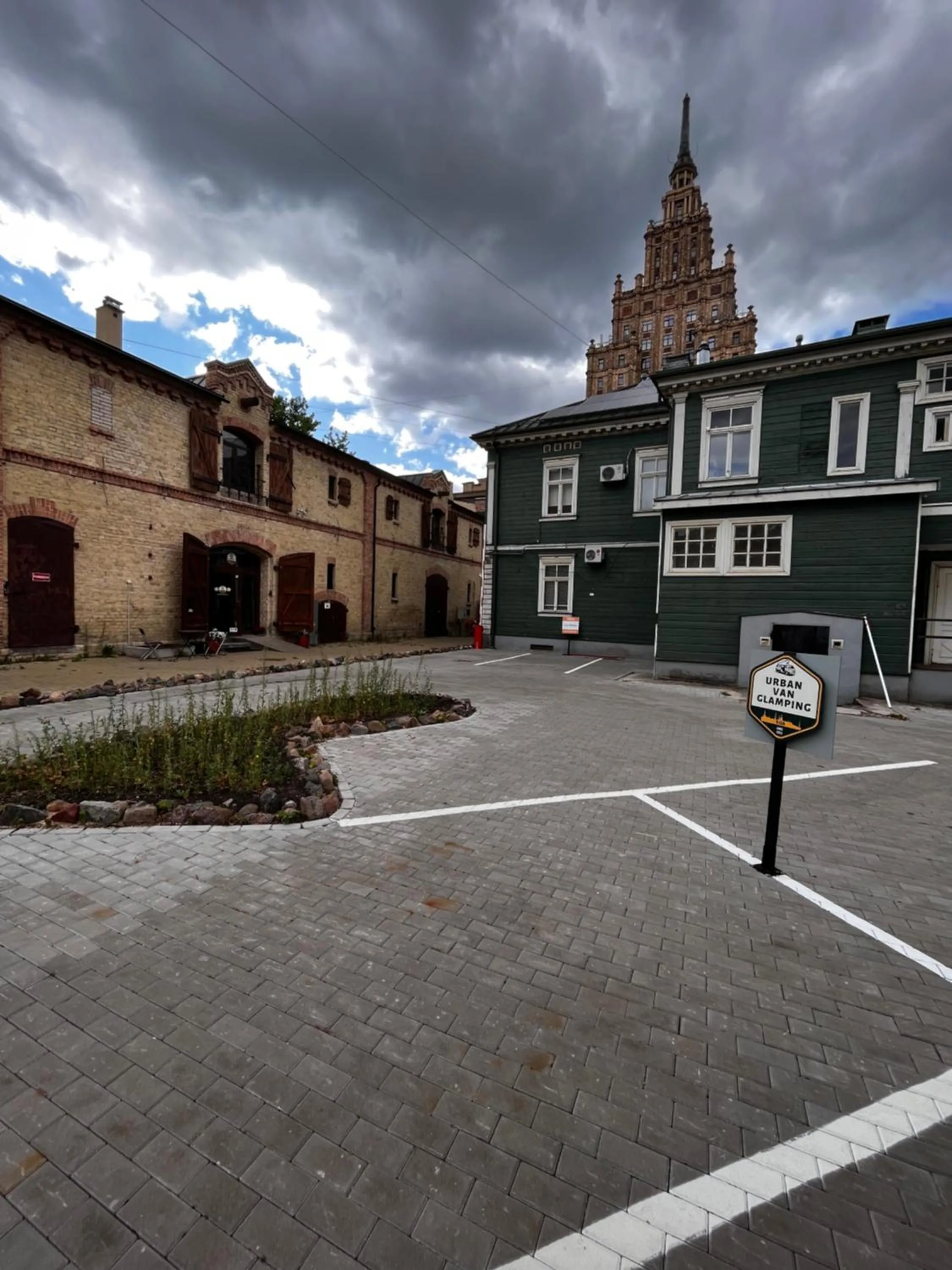 Urban Van Glamping Riga