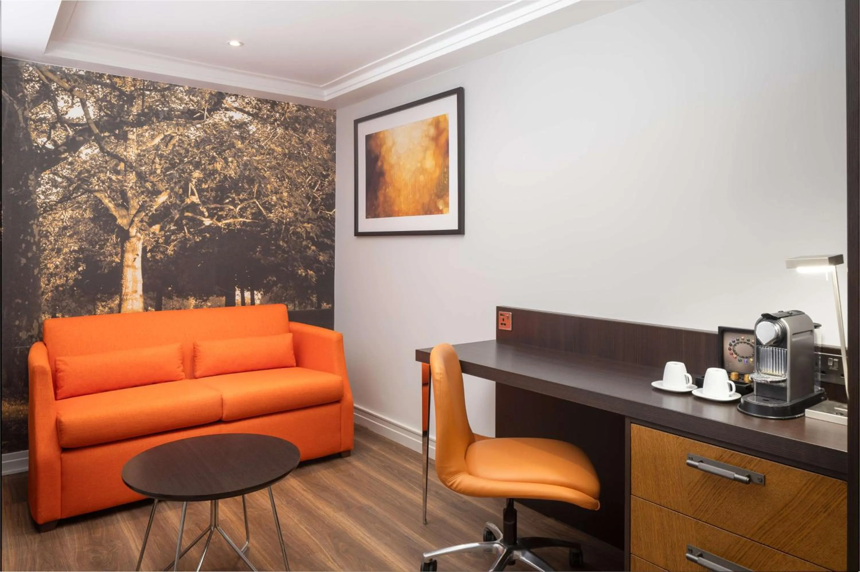 Bedroom in DoubleTree by Hilton London - Hyde Park