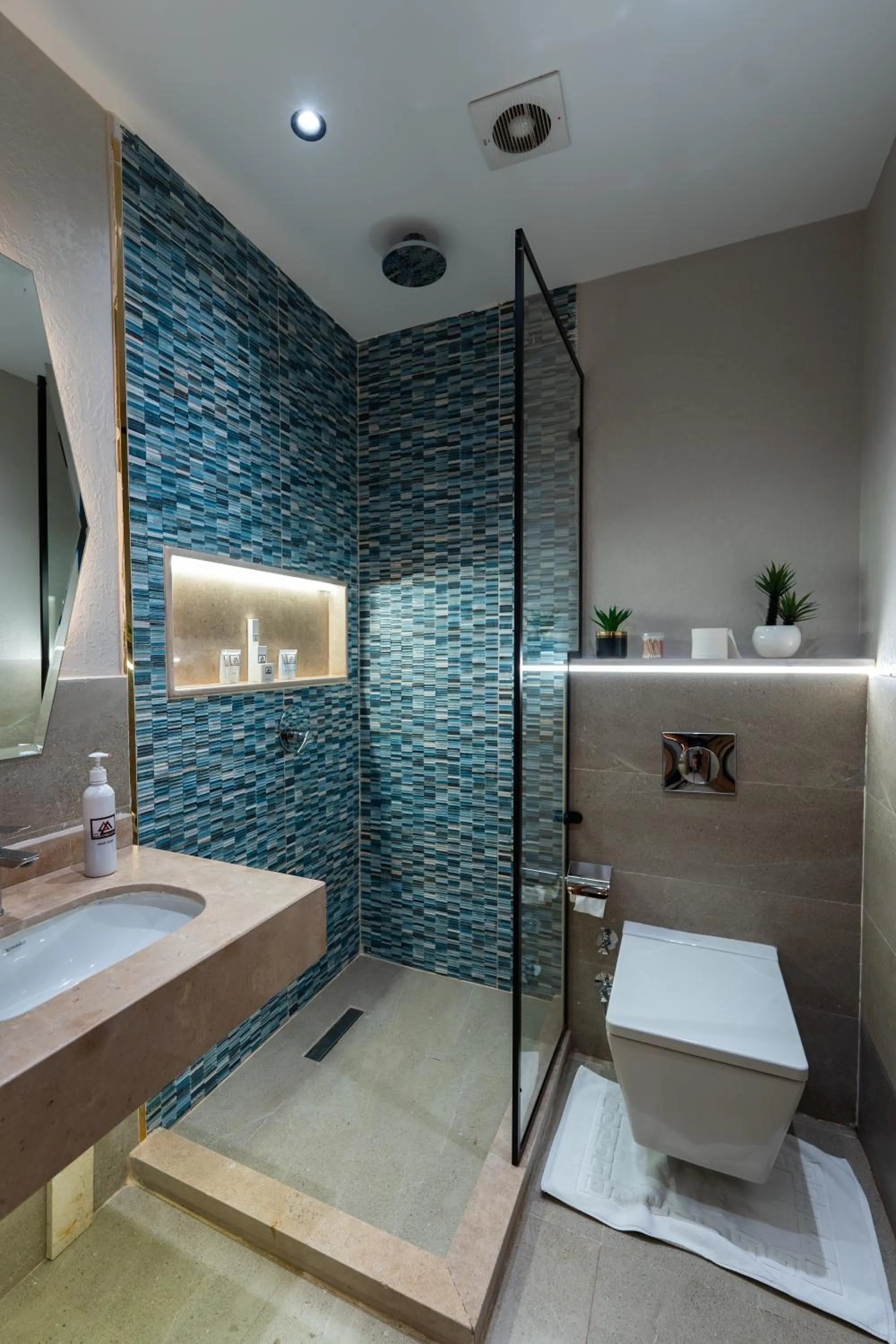 Bathroom in Royal Great Pyramid INN