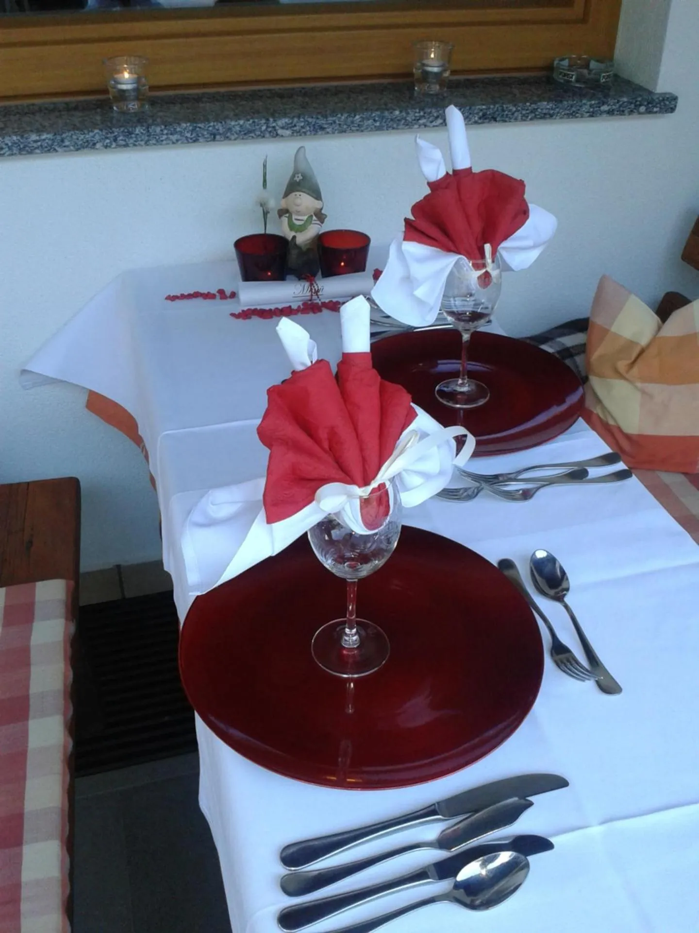 Food and drinks in Hotel Restaurant Rosmarie