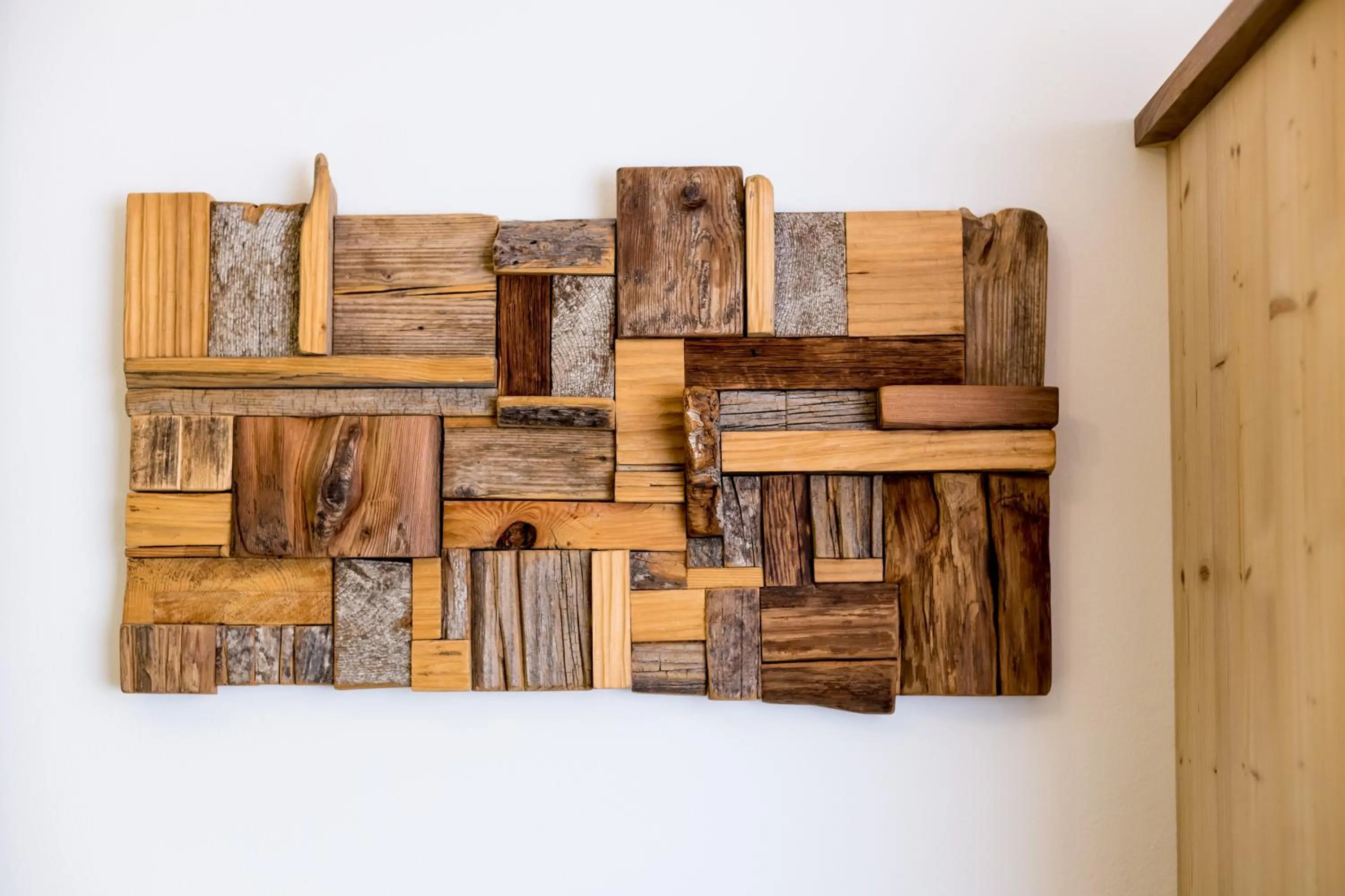 Decorative detail in Hotel Restaurant Rosmarie