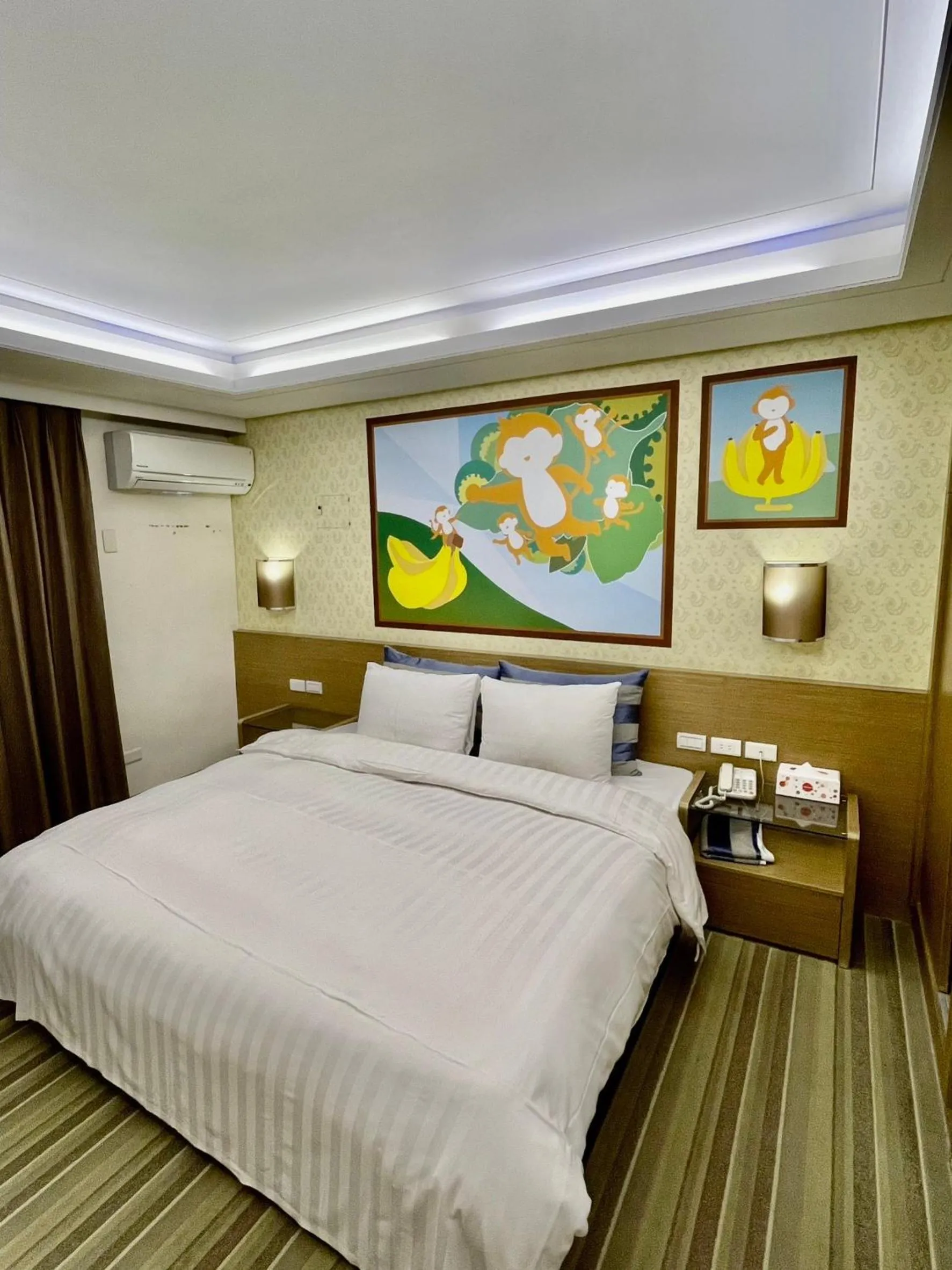 Bed in Morn Sun Hotel彰化縣旅館074號