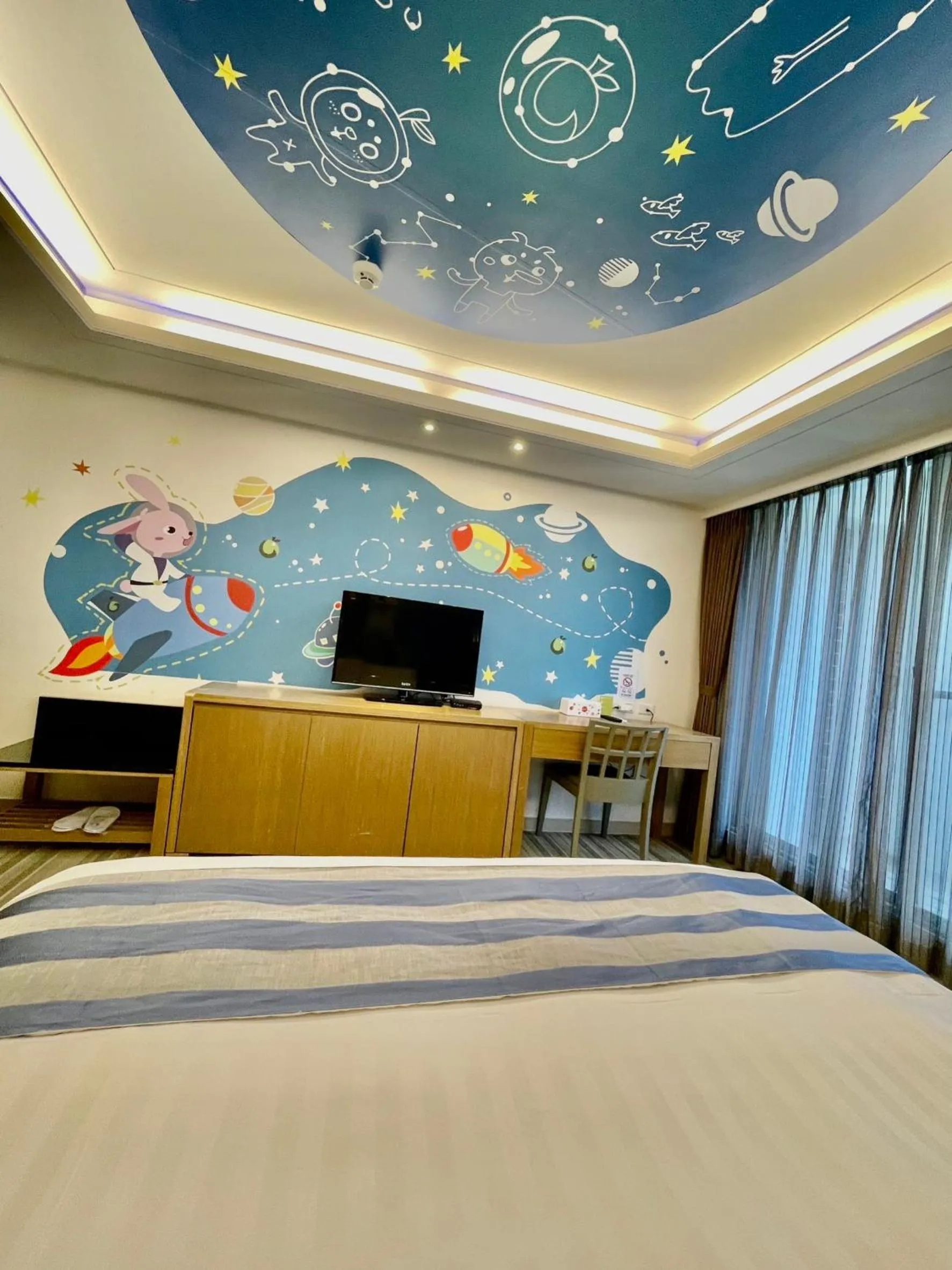 Bed in Morn Sun Hotel彰化縣旅館074號