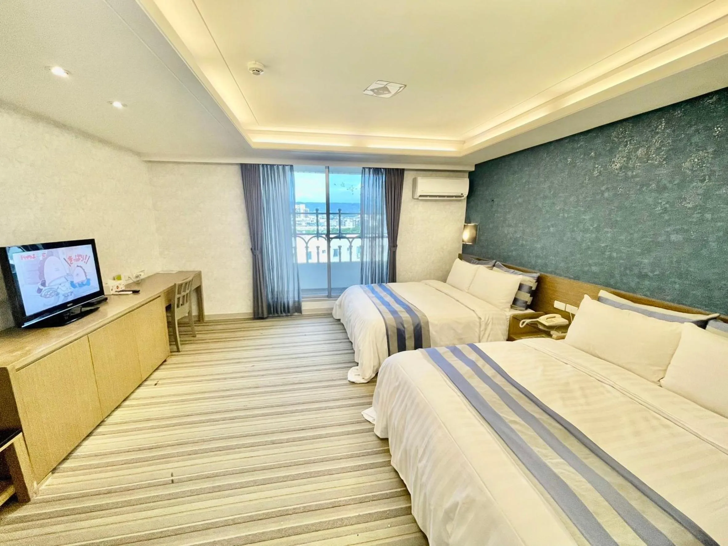 Bed in Morn Sun Hotel彰化縣旅館074號