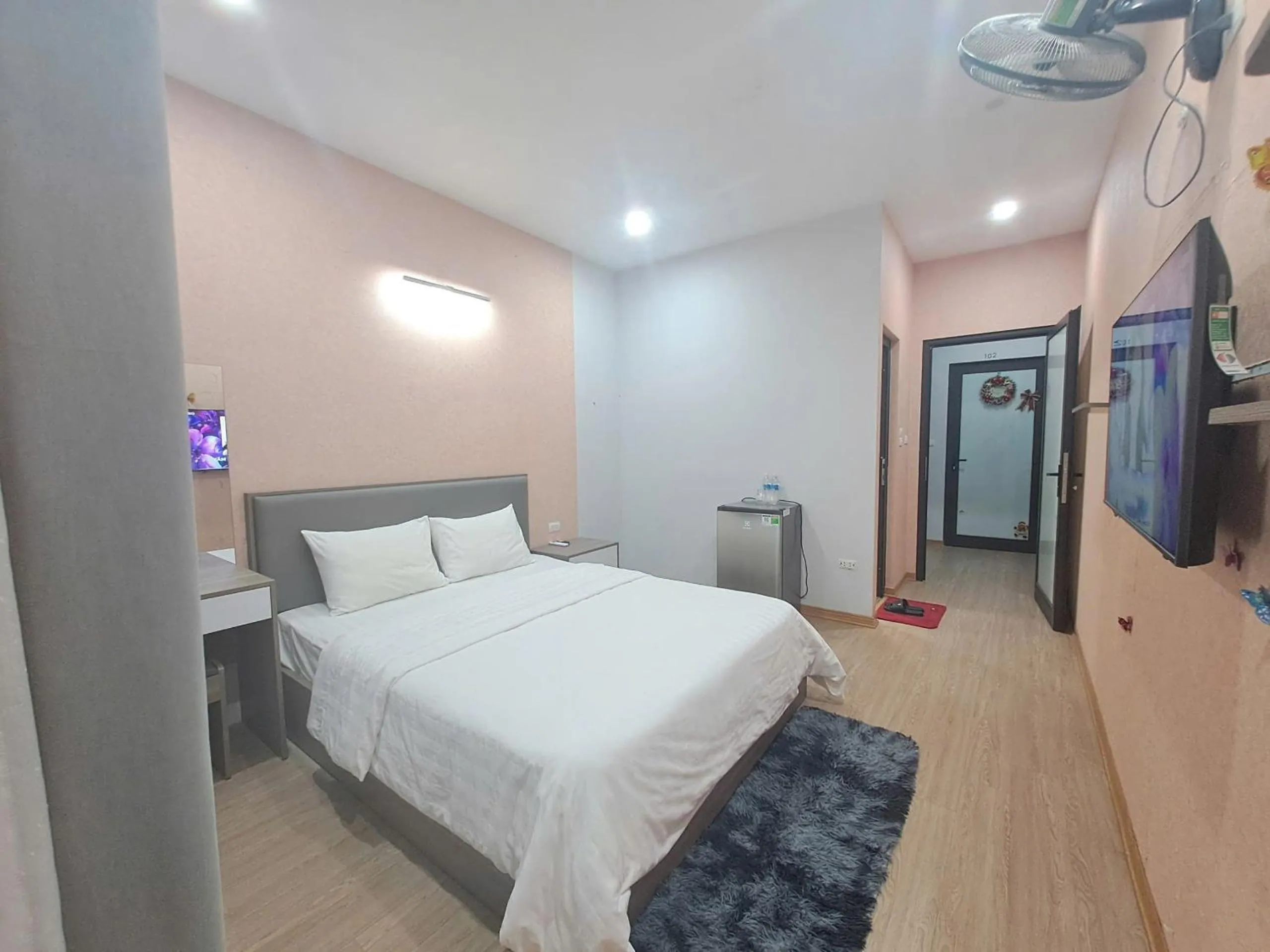 Bed in Blue Homestay Cau Giay