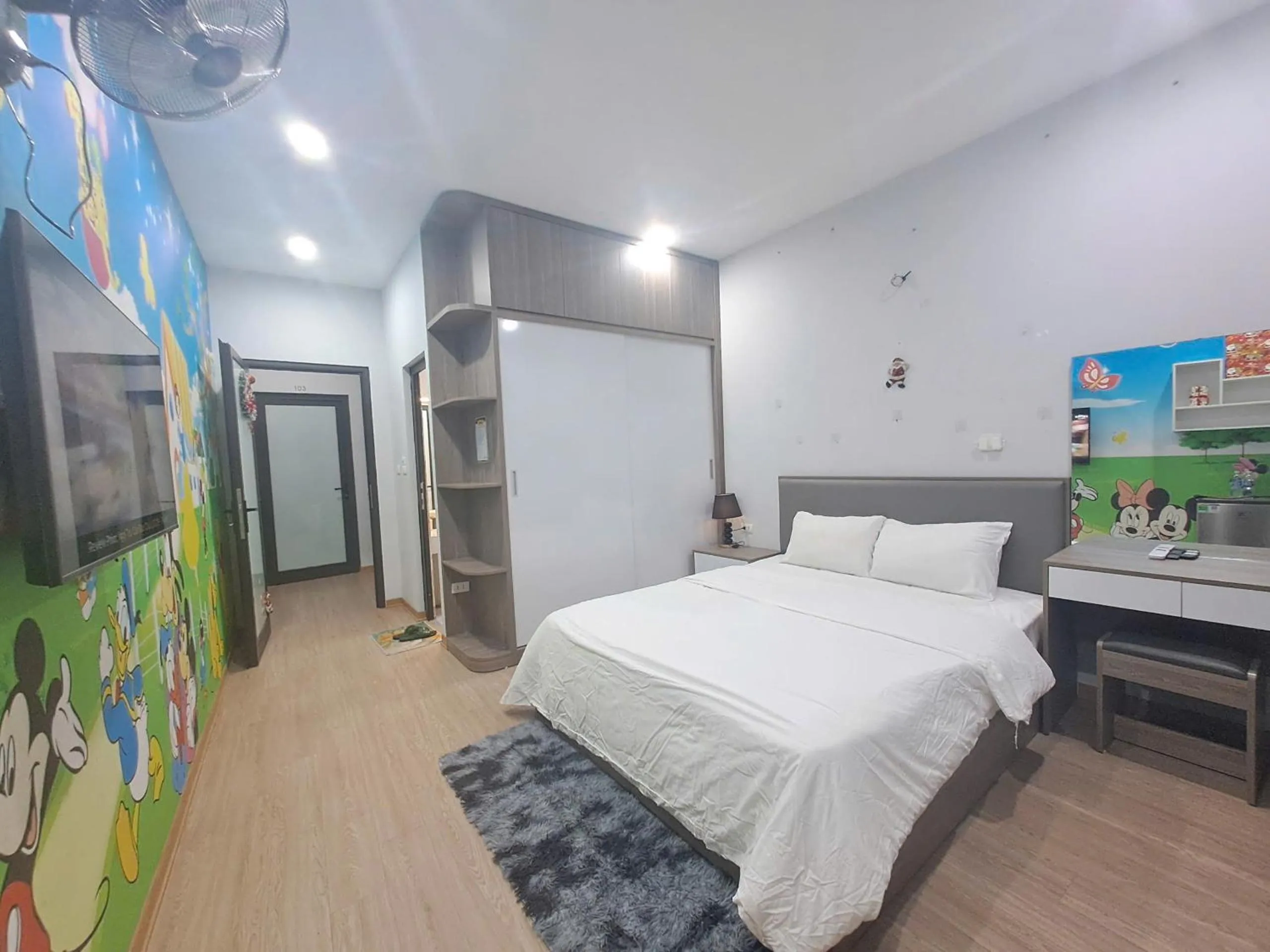 Bed in Blue Homestay Cau Giay