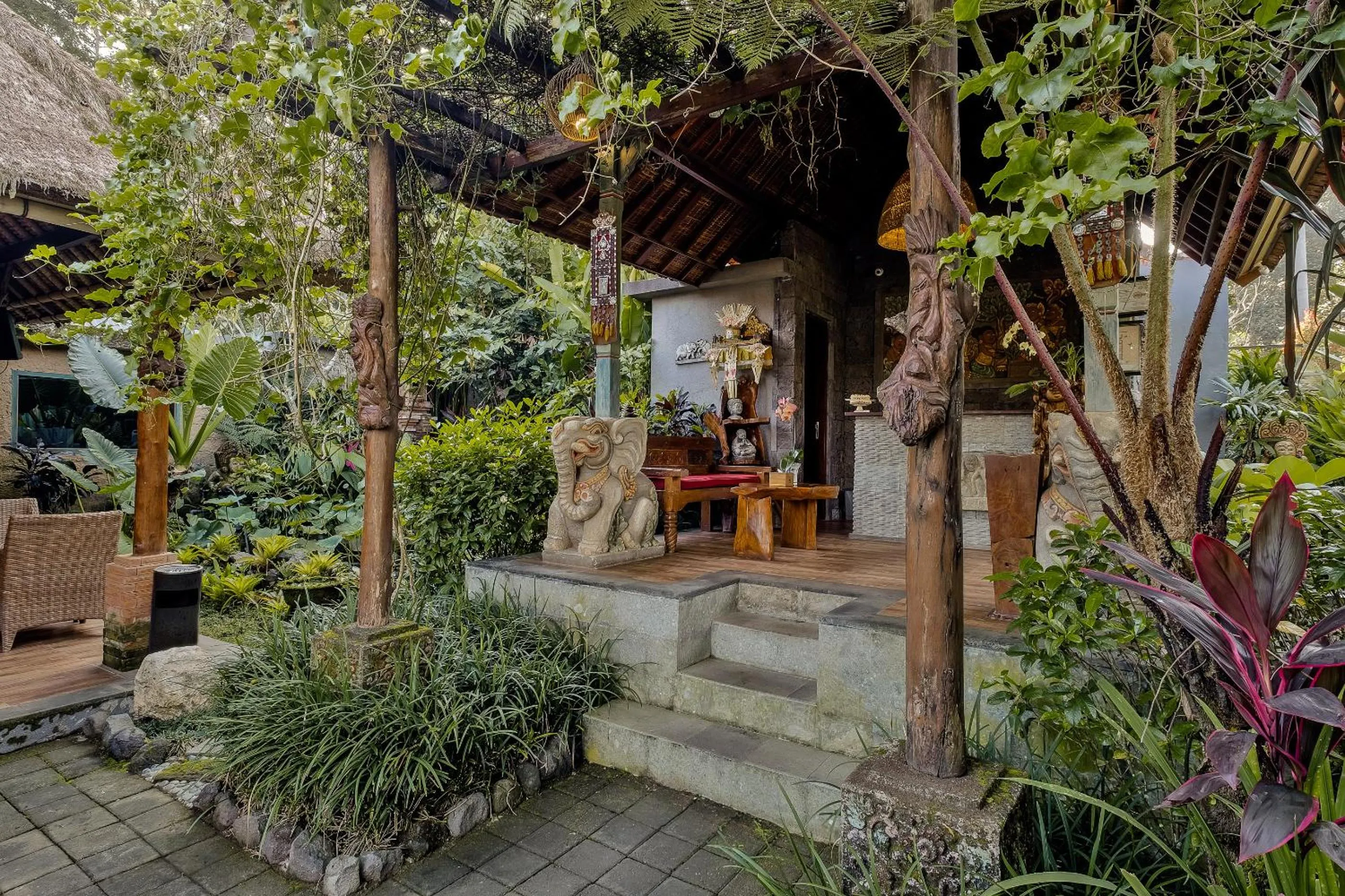 Lobby or reception in Teja Lokha Ubud Villa