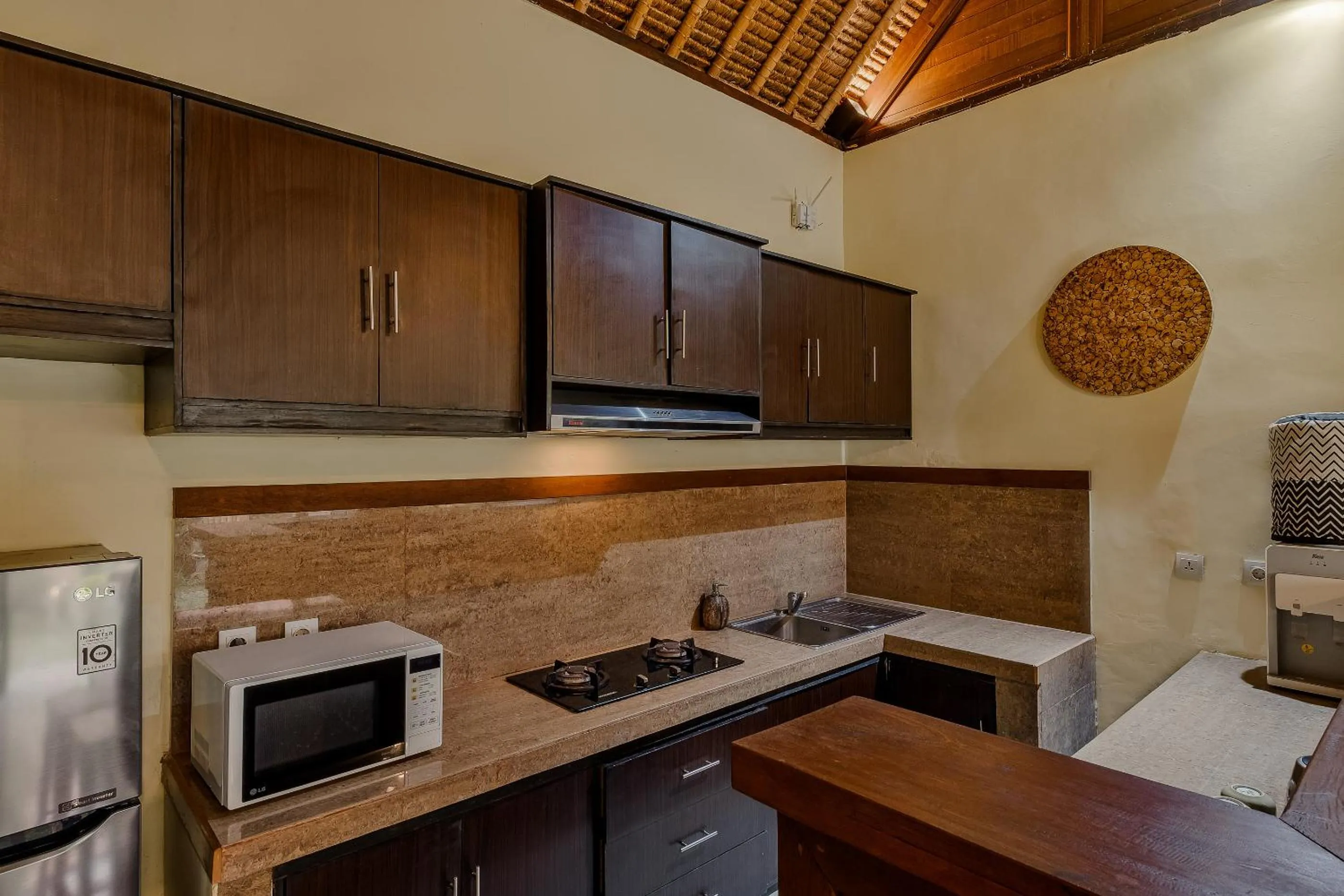 Kitchen or kitchenette in Teja Lokha Ubud Villa
