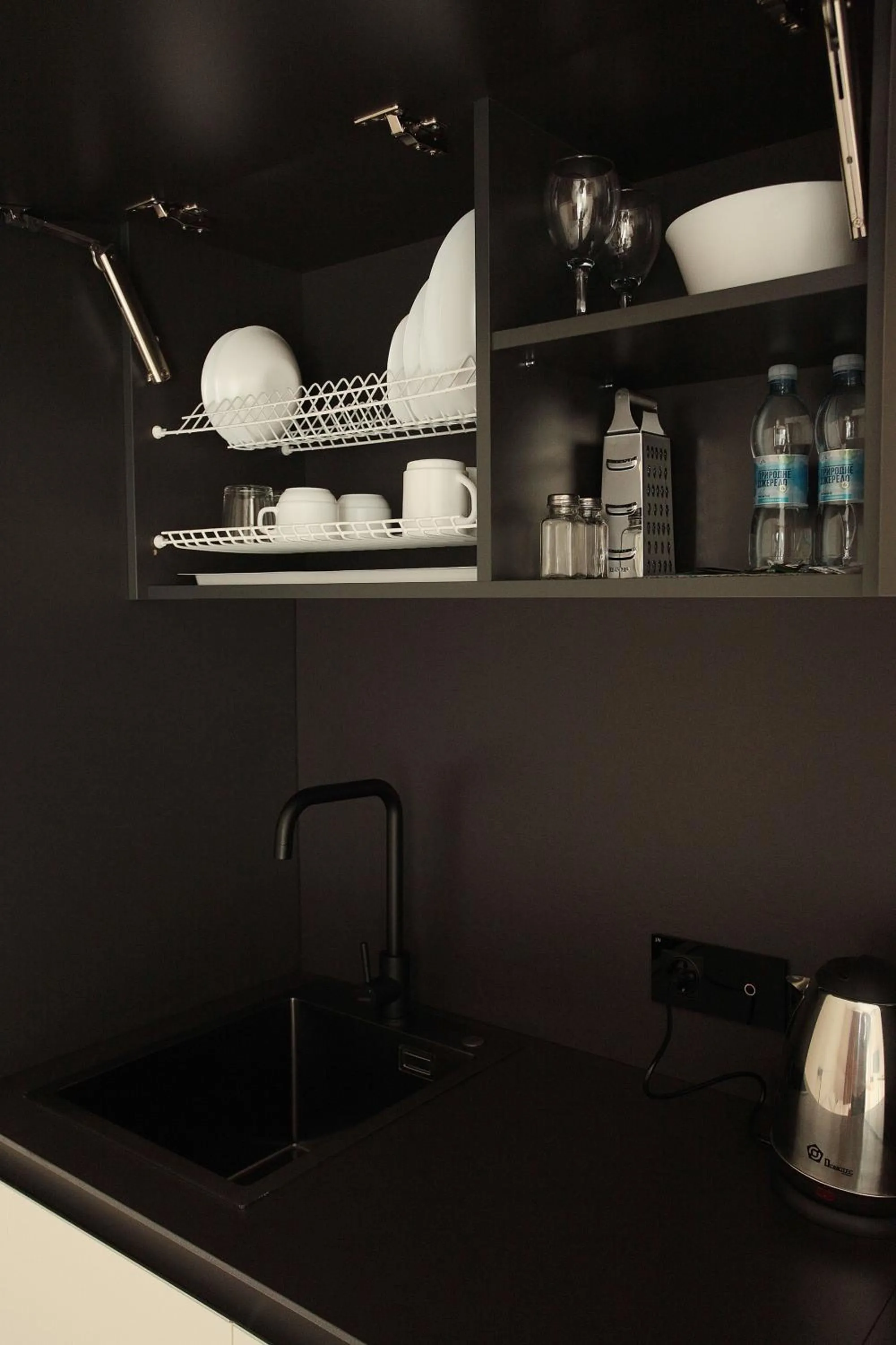 Kitchen or kitchenette in Ultramarinn Hotel