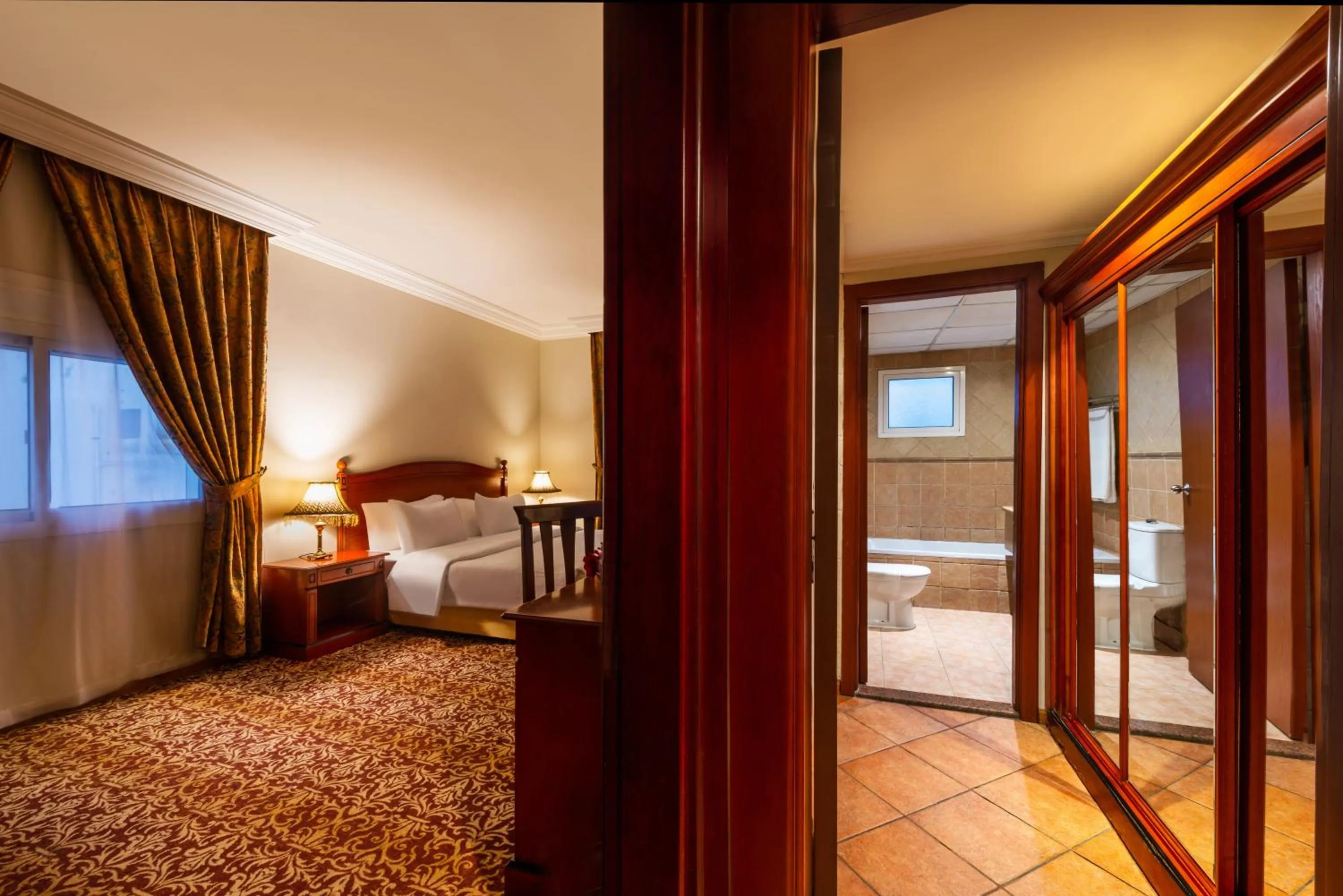 Photo of the whole room, Bed in Boudl Palestine Jeddah