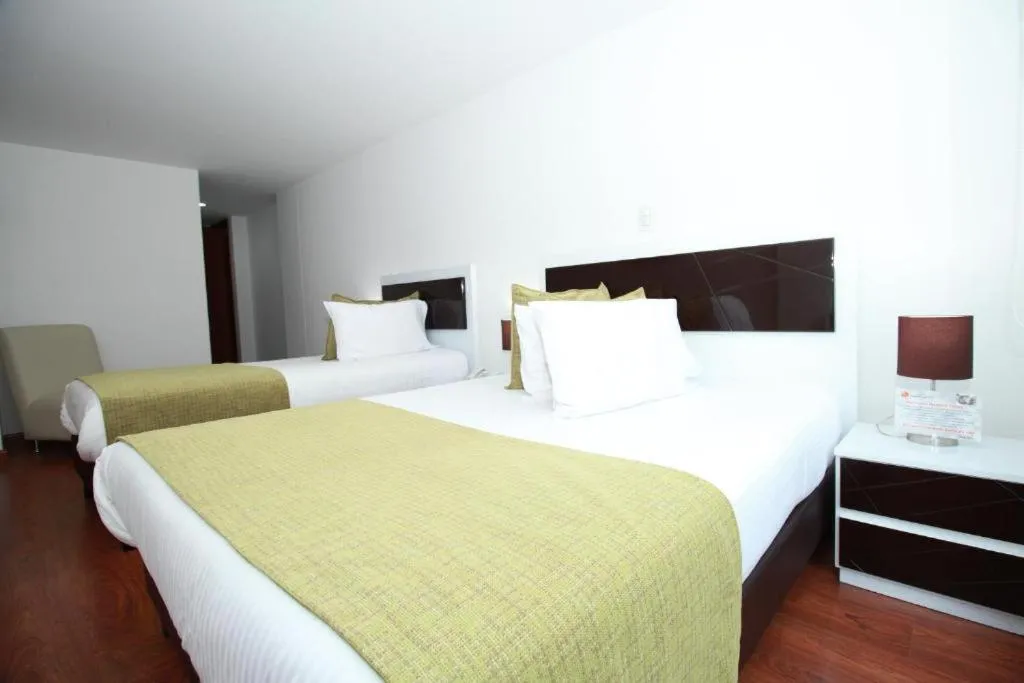 Bed in Hotel Castellana 100 Bogota By Hoteles Confort 80