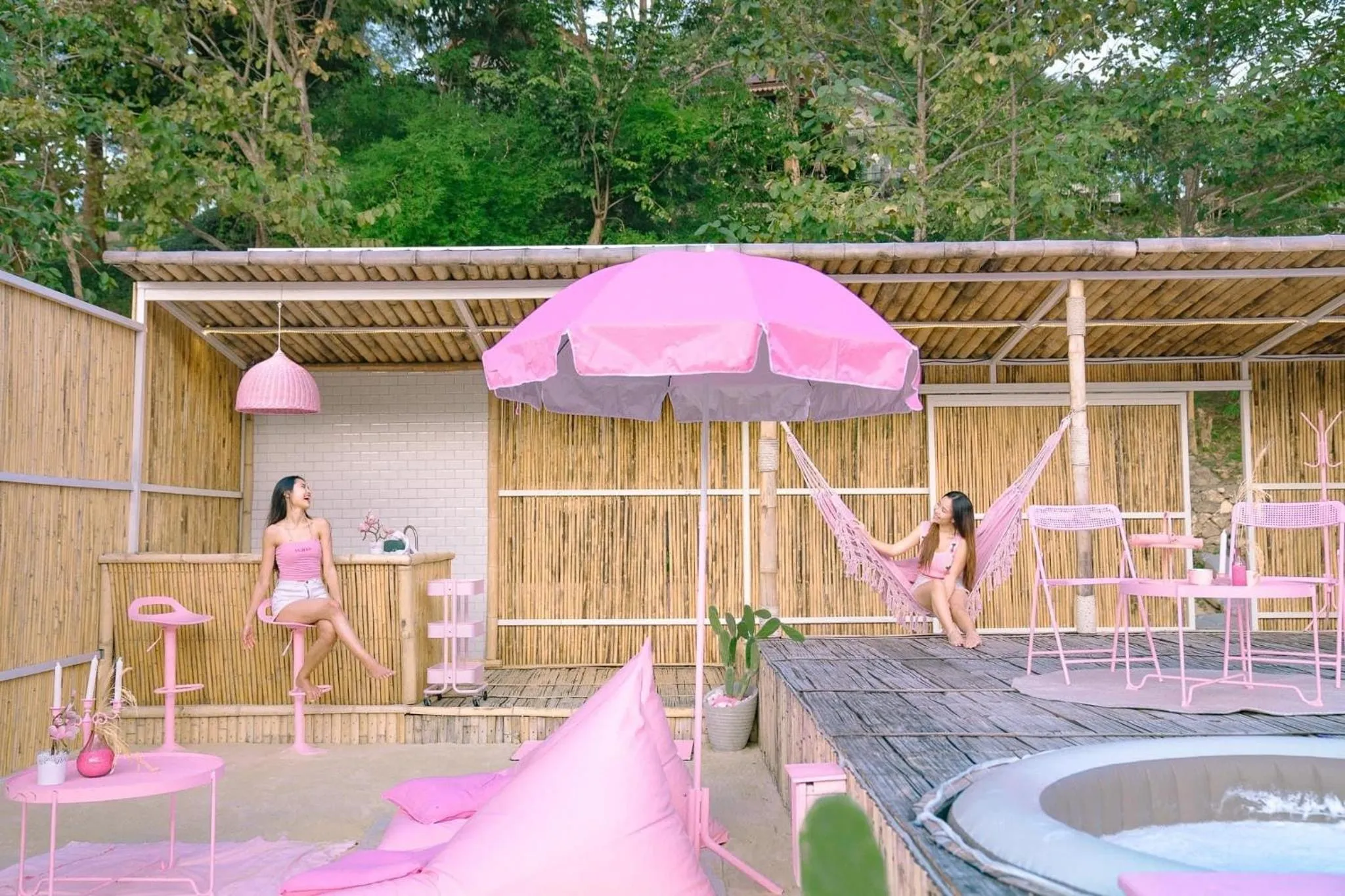 The Three Bubble Houses