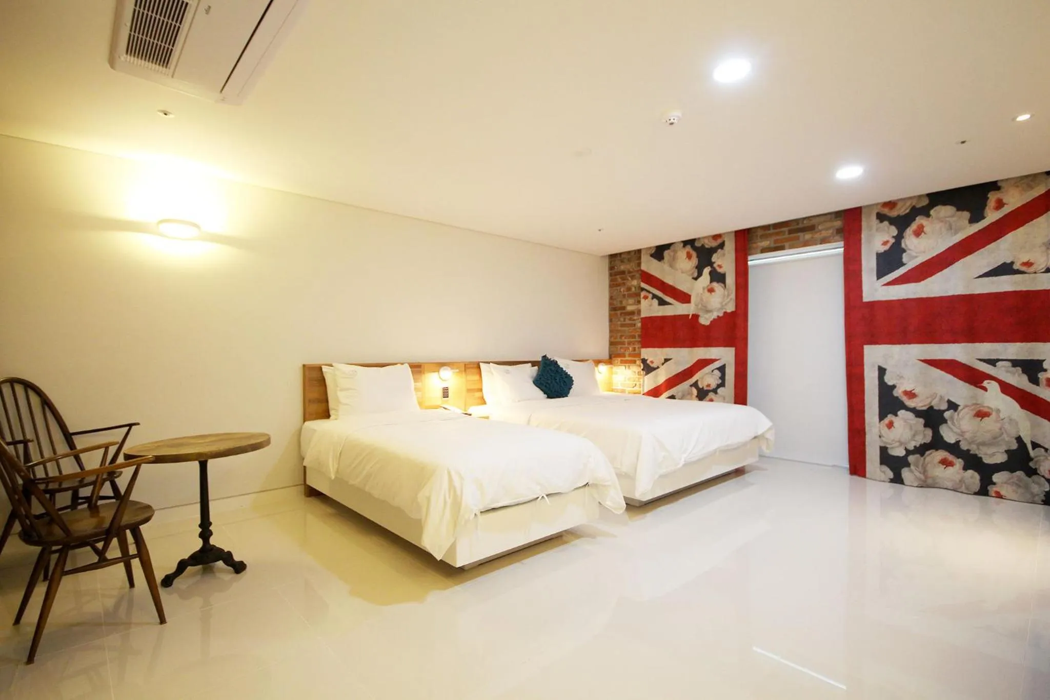 Bed in Ulsan Samsan Pandora Hotel