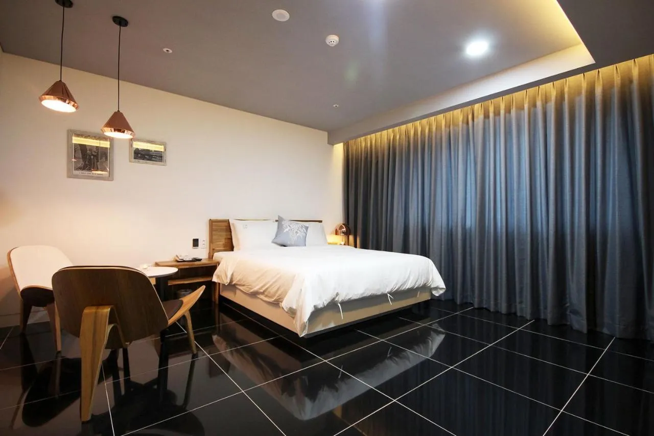 Bed in Ulsan Samsan Pandora Hotel