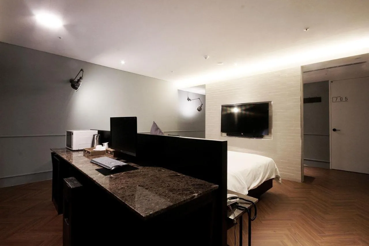 Bed in Ulsan Samsan Pandora Hotel