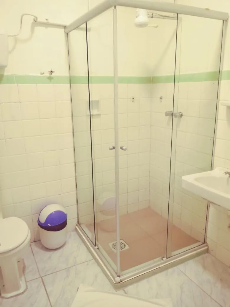 Bathroom in Pousada Vista do Lago - HOSTEL