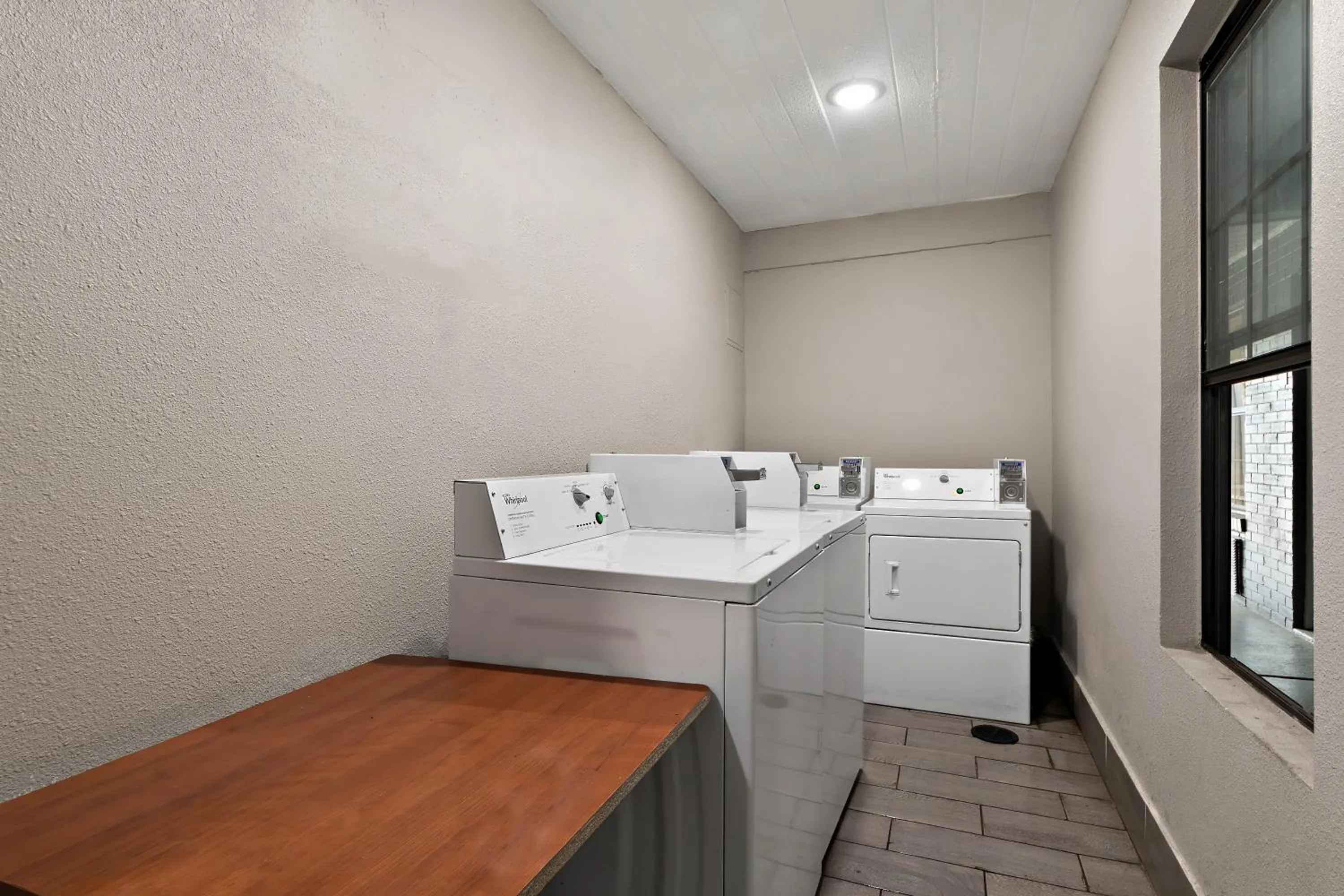 Econo Lodge Inn & Suites Laredo - Nuevo Laredo