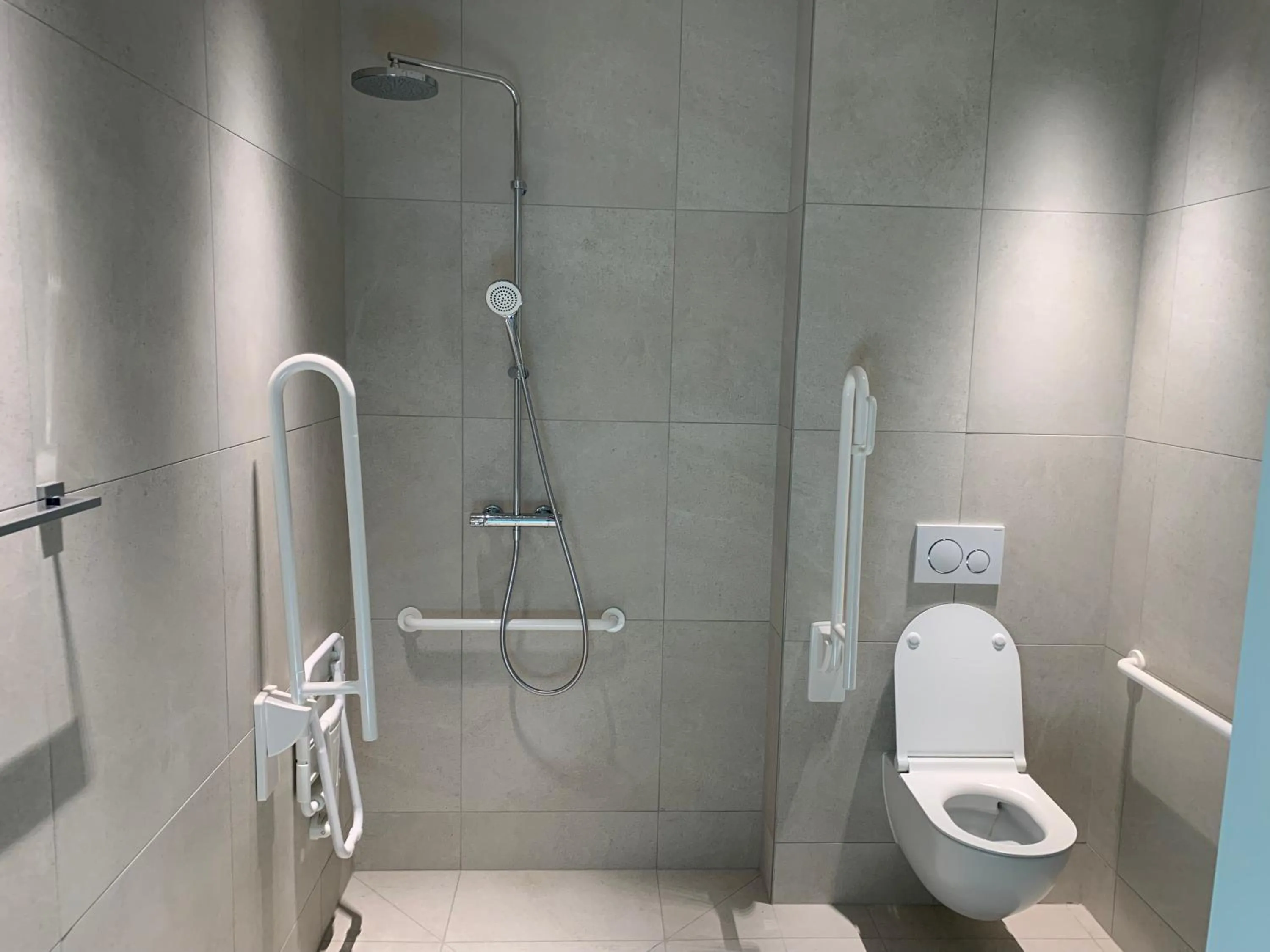 Bathroom in OPO Hotel