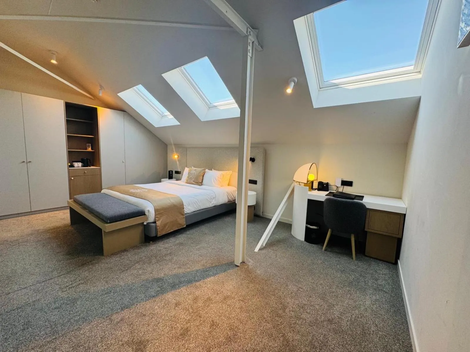 Photo of the whole room, Bed in OPO Hotel