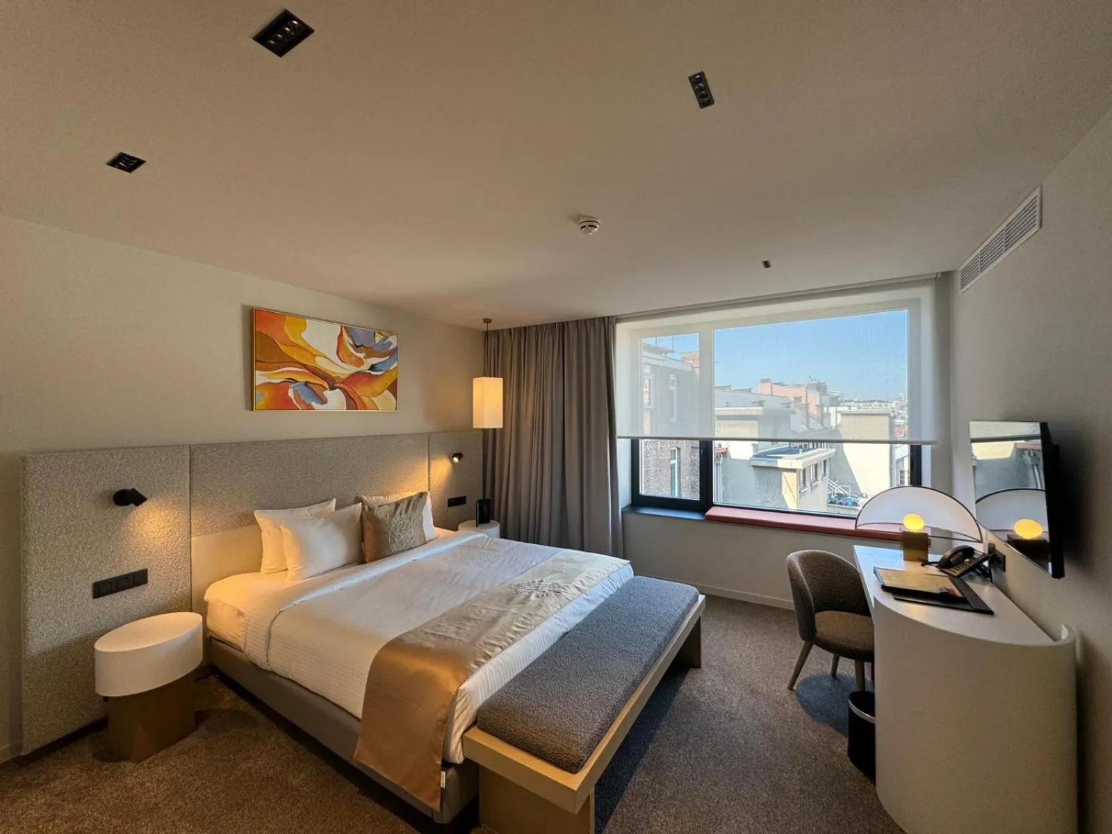 Photo of the whole room, Bed in OPO Hotel