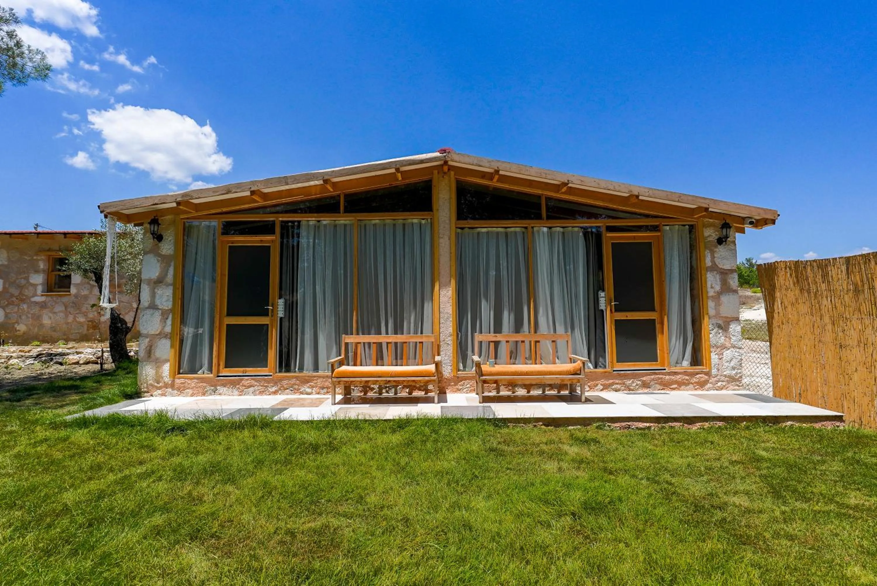 Property building in Casa De Sherys