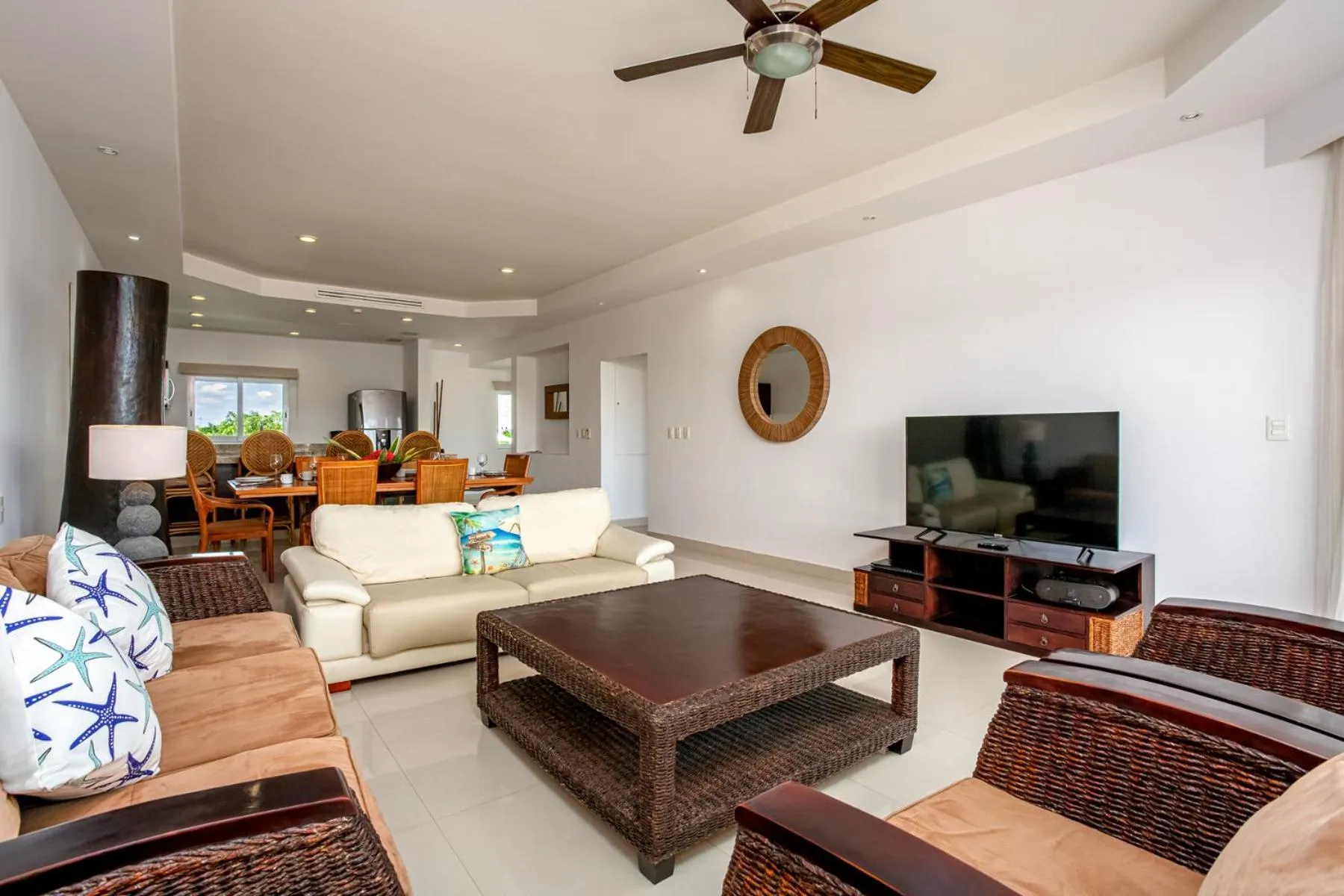 TV and multimedia in Aventuras Club