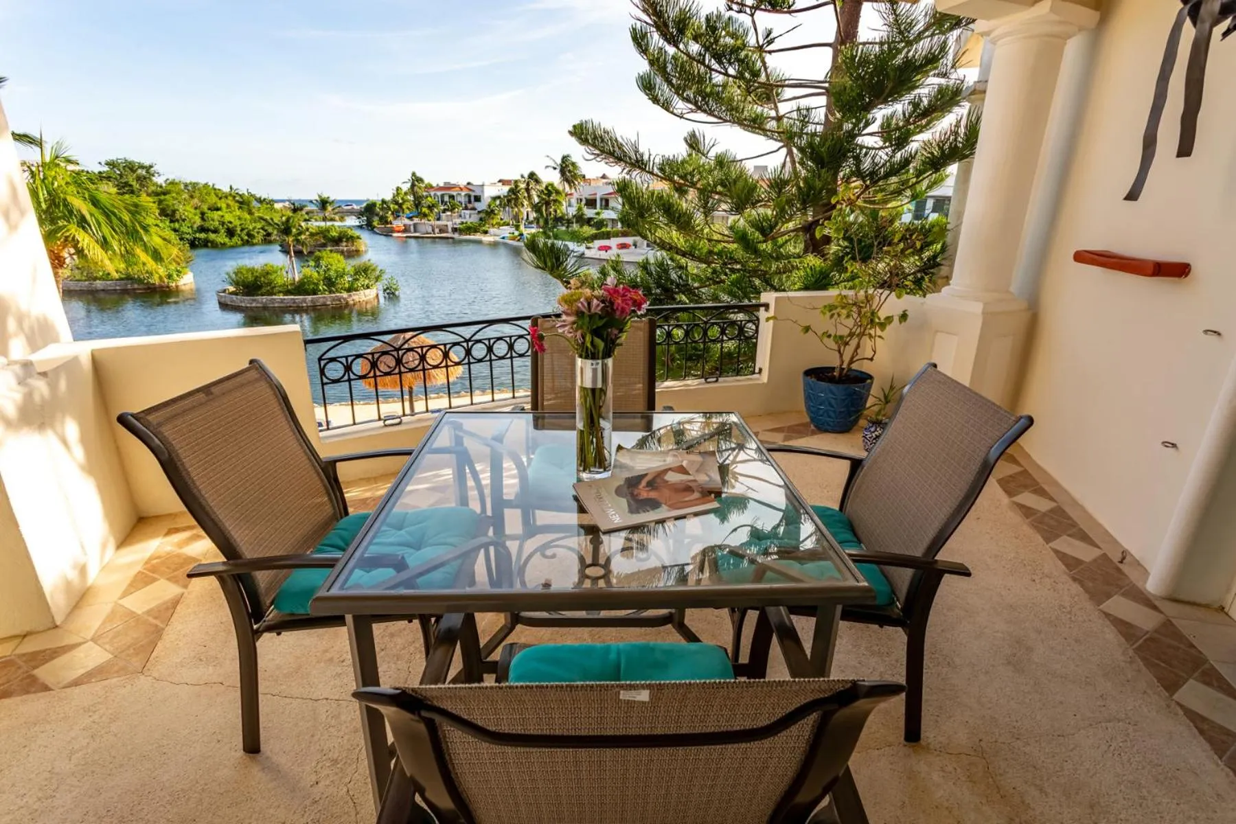 Lake view in Aventuras Club