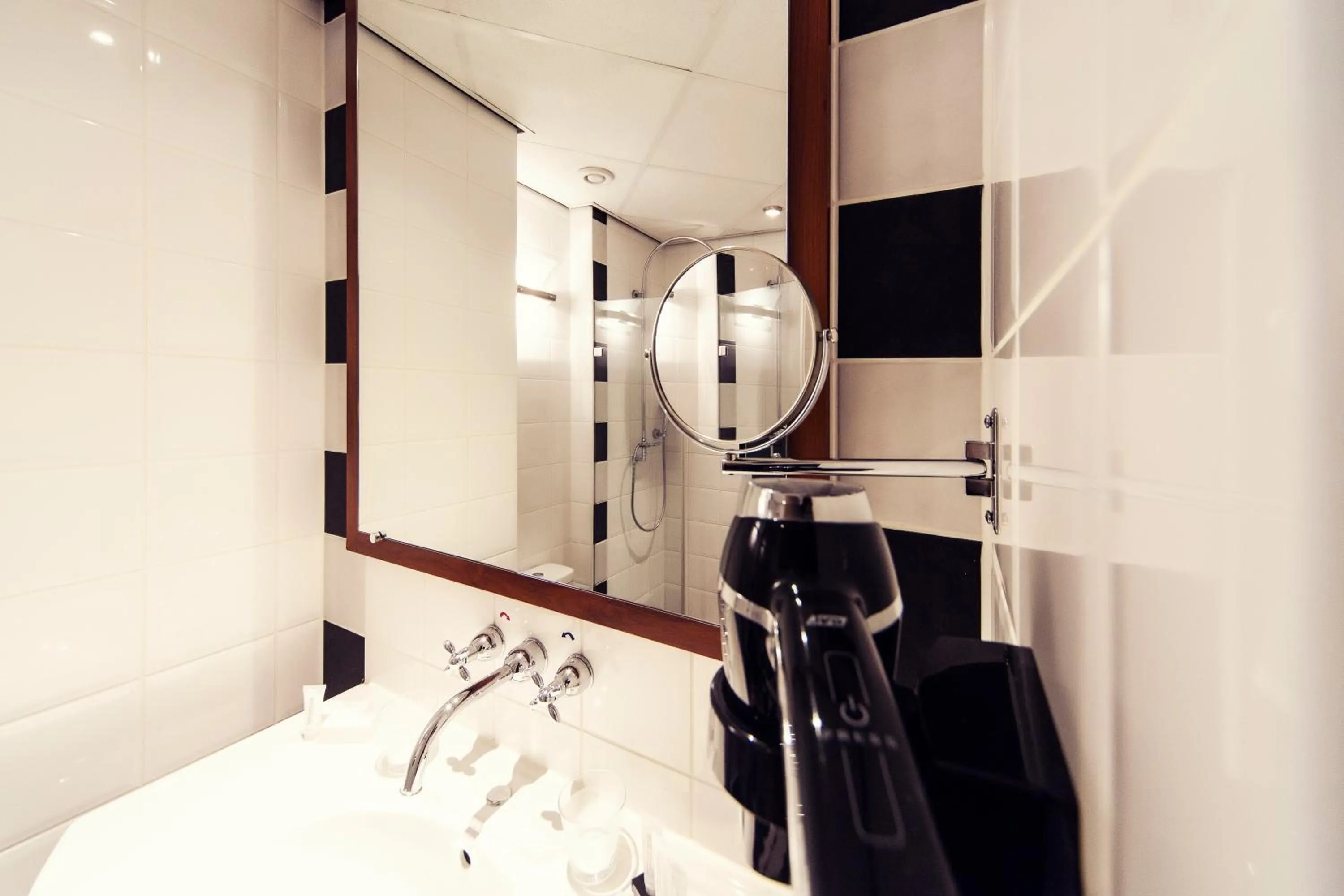 Toilet in Banks Mansion - All Inclusive Boutique Hotel