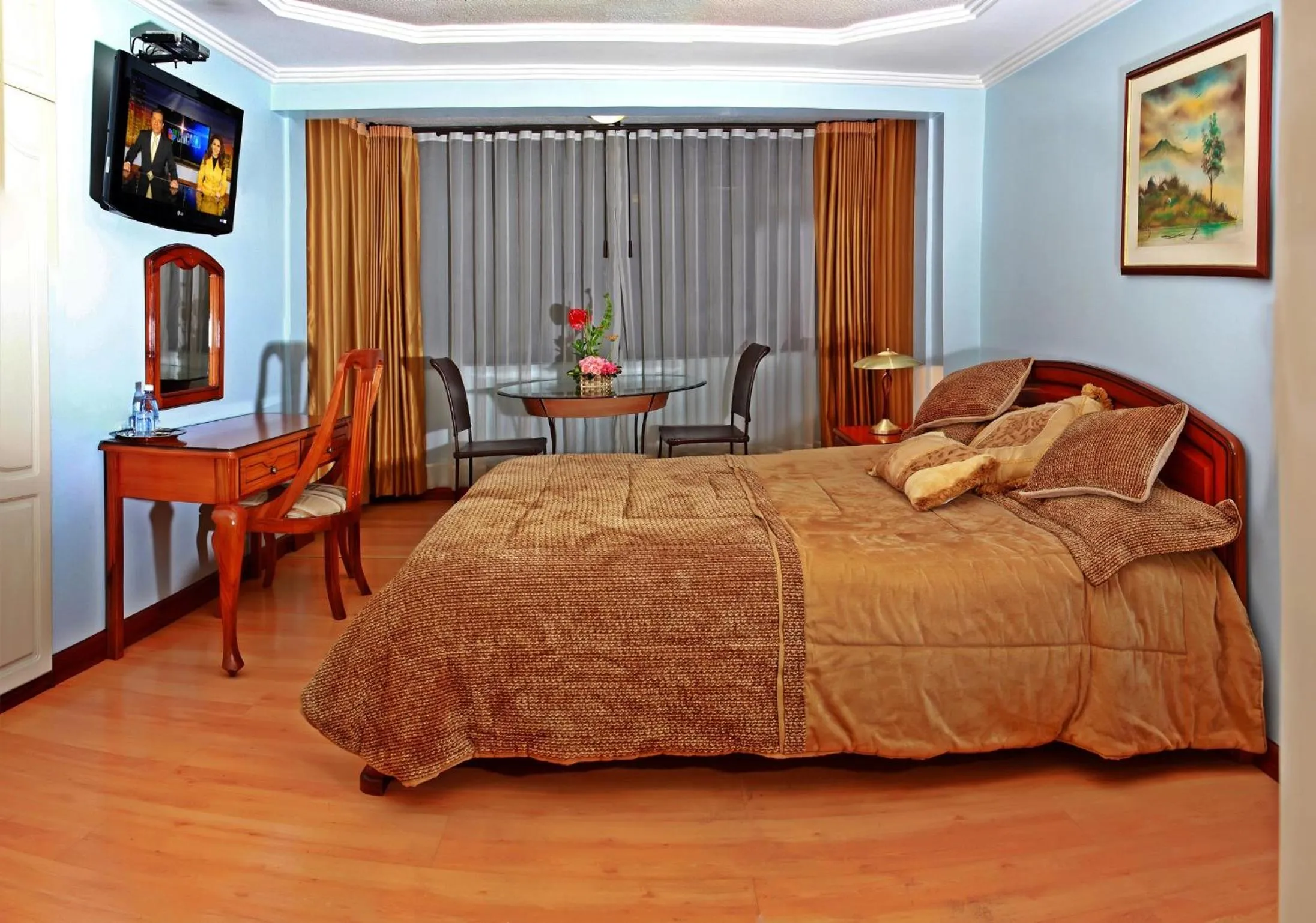 Bed in Hotel Yanuncay