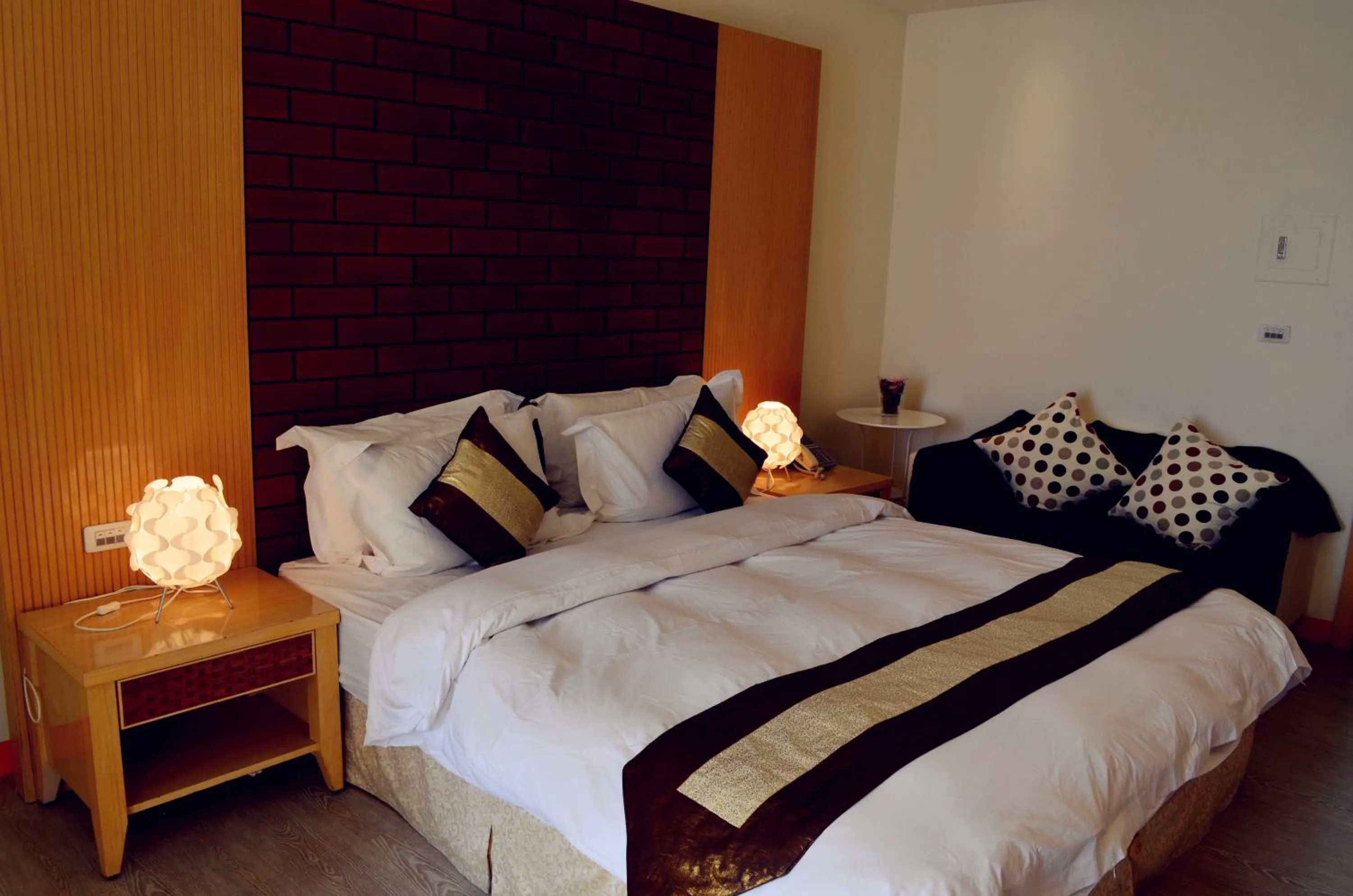 Photo of the whole room, Bed in Yake Homestay