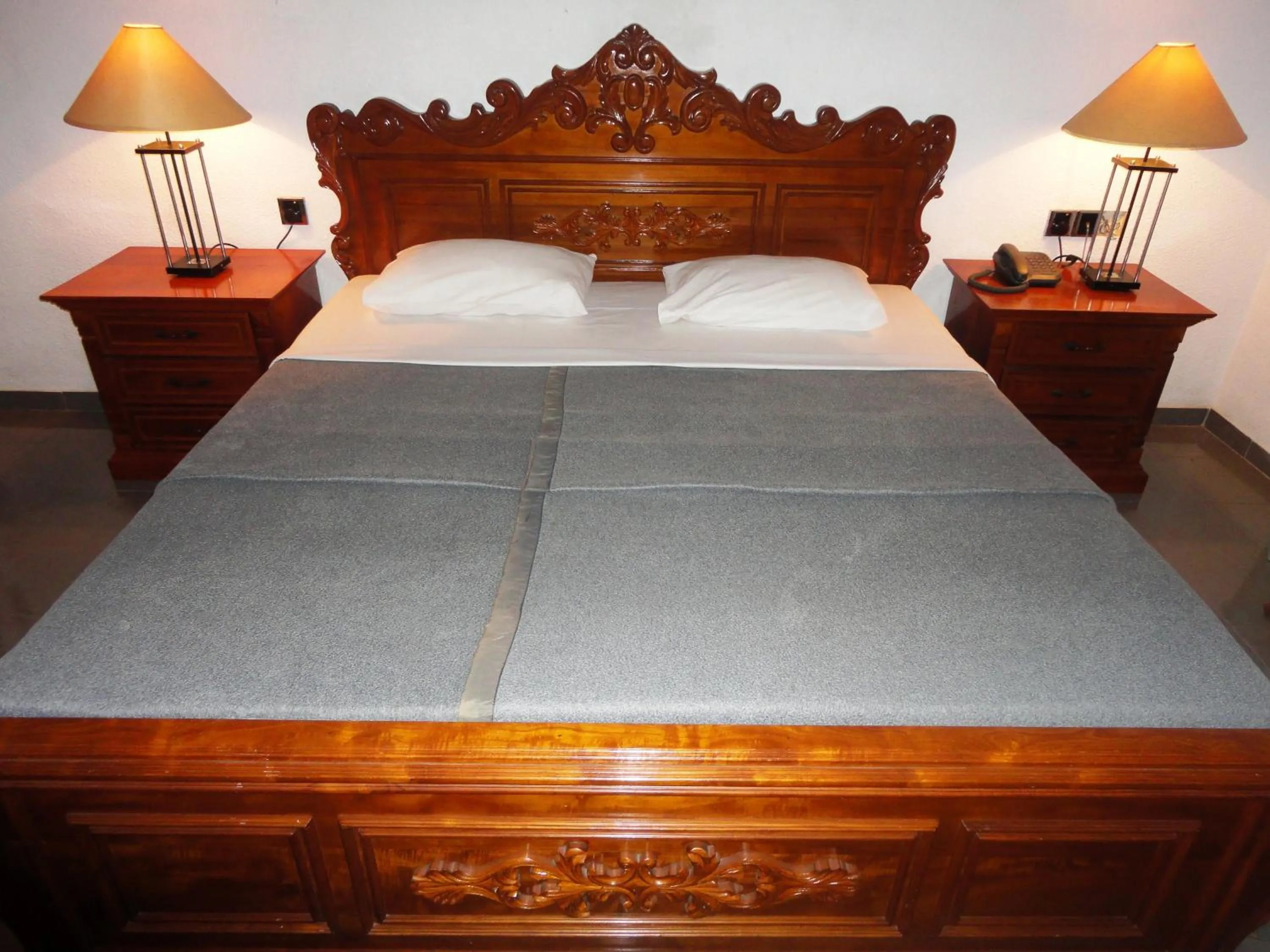 Bed in Hotel Country Comfort