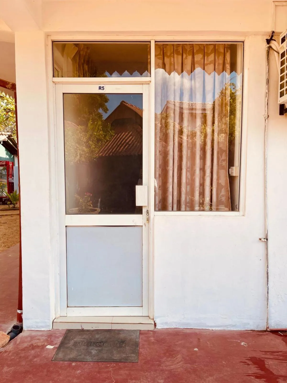 Anandas Beach Resort