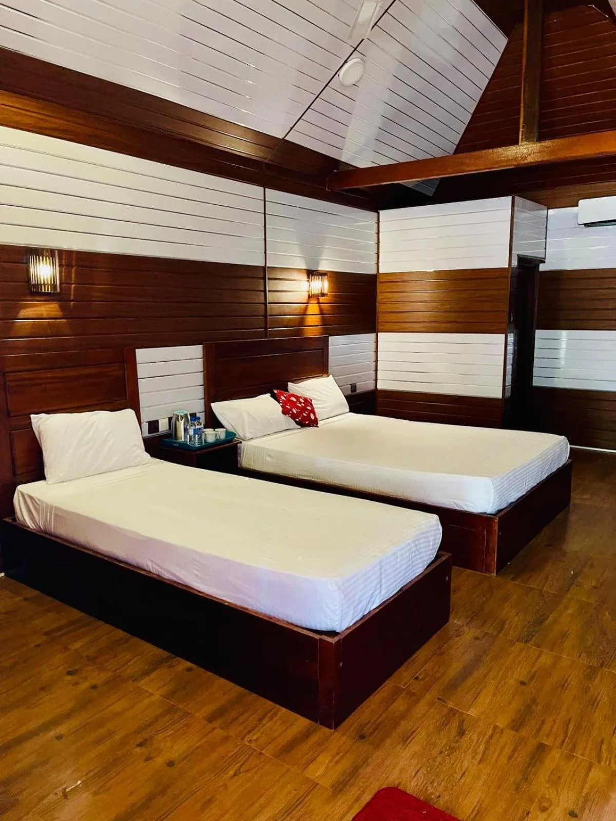 Bed in Anandas Beach Resort